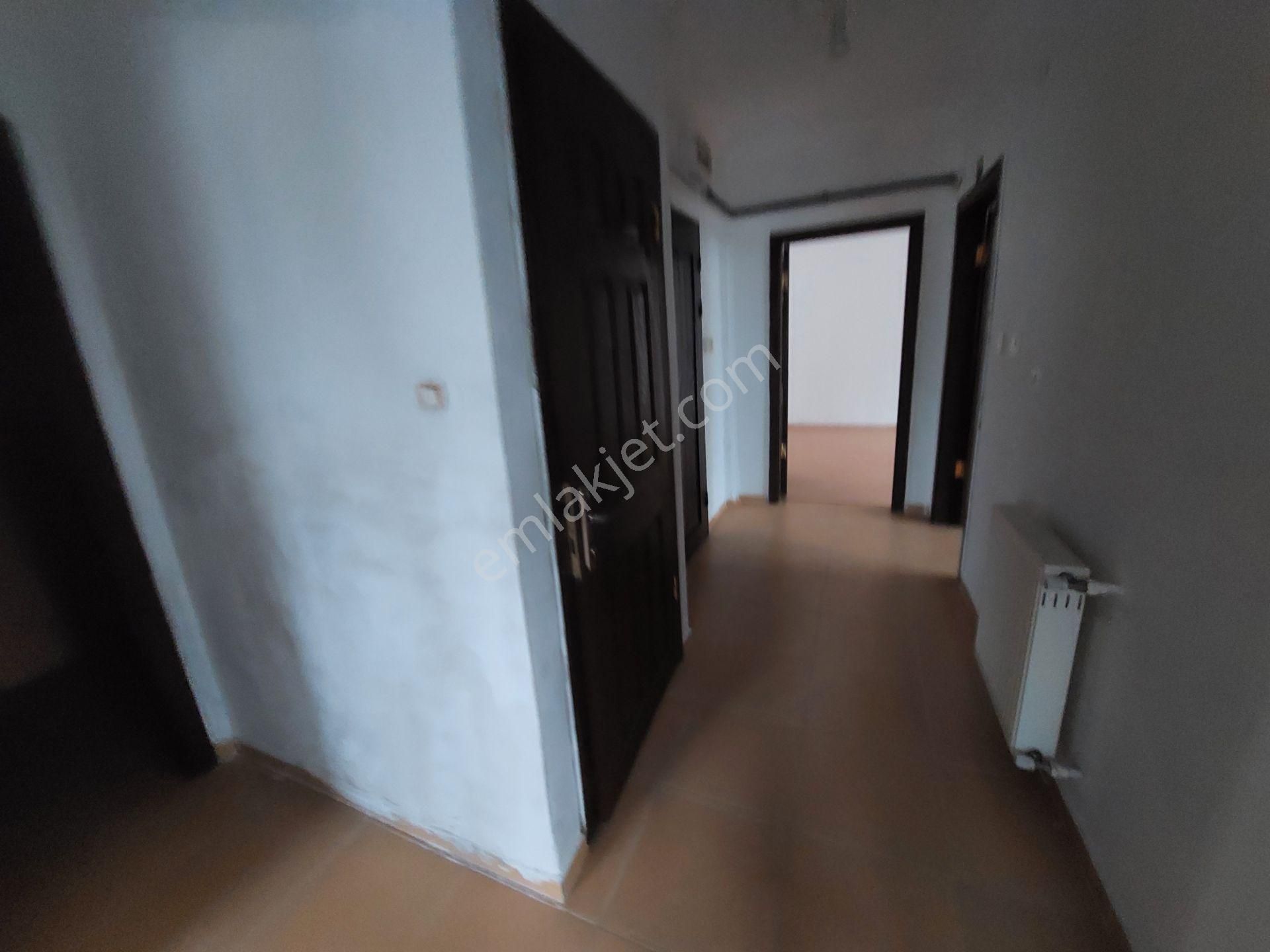 Sincana Kşemsettin Mah Köşe Başı Salon Bağımsız Satılık 3+1daire - Görsel 30
