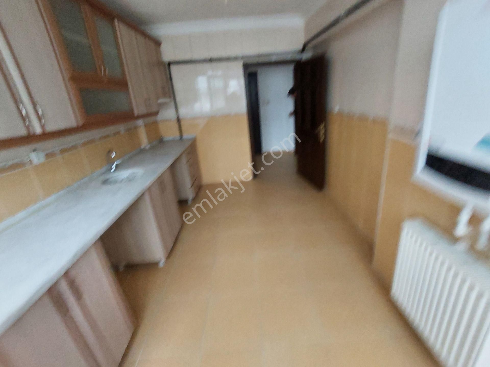 Sincana Kşemsettin Mah Köşe Başı Salon Bağımsız Satılık 3+1daire - Görsel 18