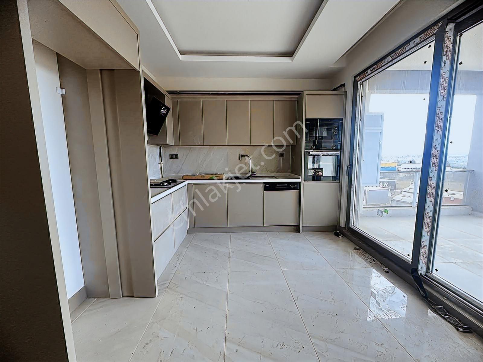 Best Ever'dan Doğanköyde Satılık 3+1 Lüks Arakat Daire - Görsel 22