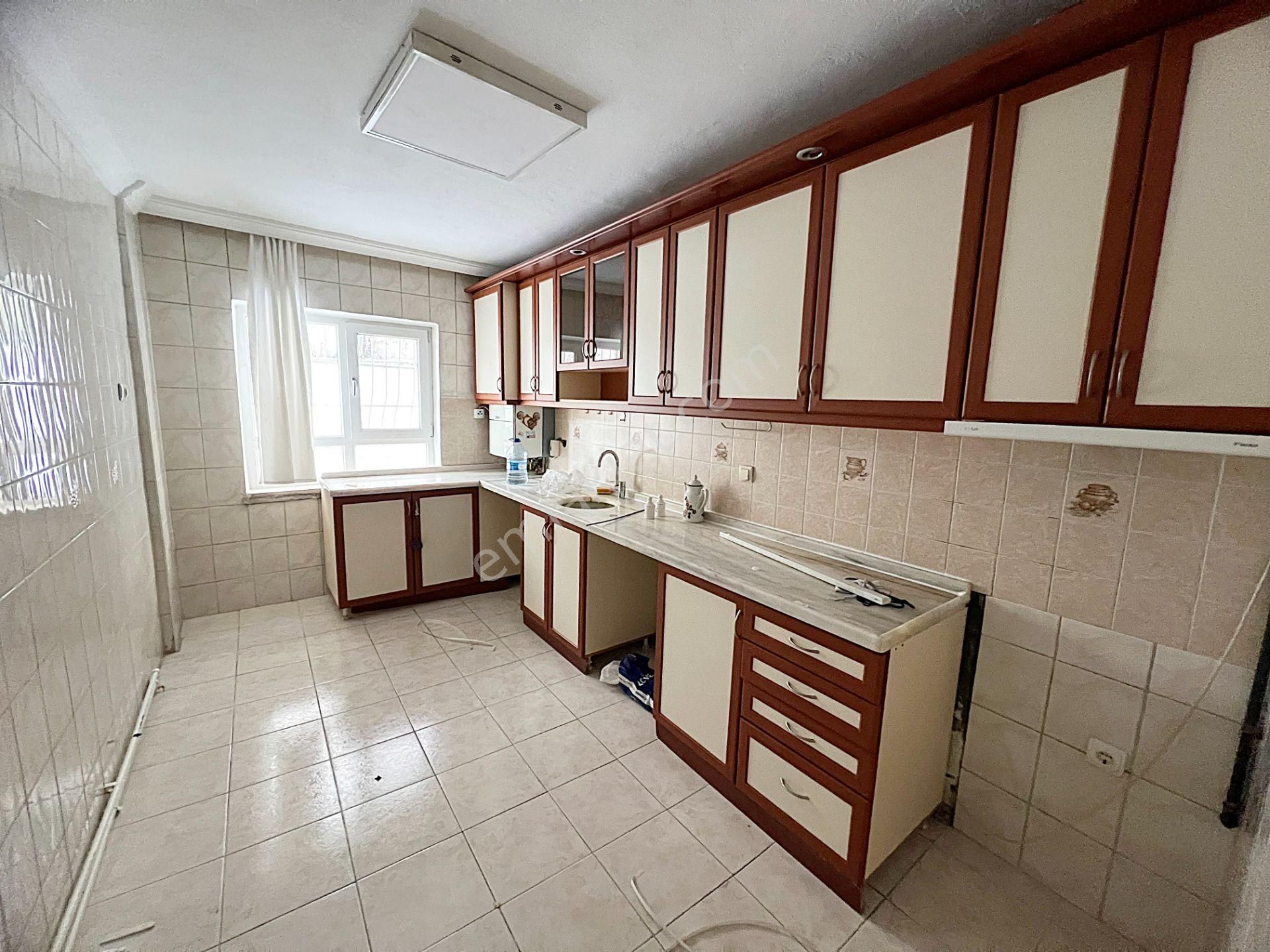 Ergenekon Mah Perşembe Pazarı Yanı Geniş 3+1 Kiralık Daire