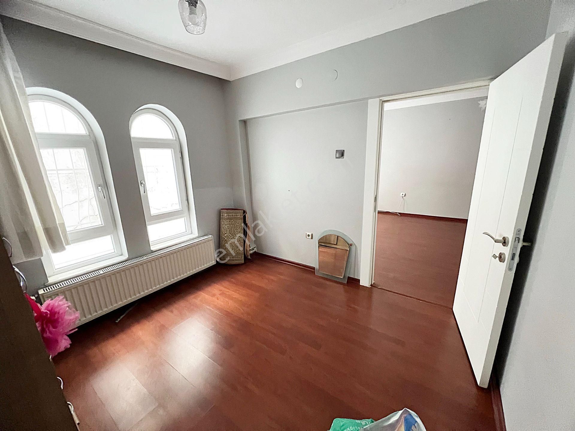 Ergenekon Mah Perşembe Pazarı Yanı Geniş 3+1 Kiralık Daire - Görsel 11