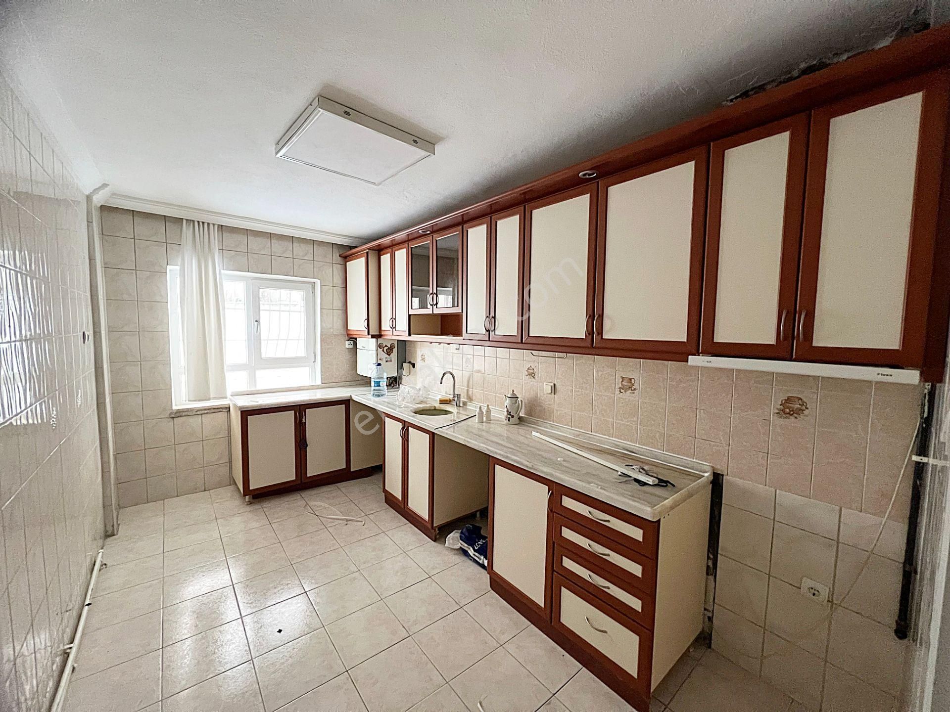 Ergenekon Mah Perşembe Pazarı Yanı Geniş 3+1 Kiralık Daire - Görsel 4