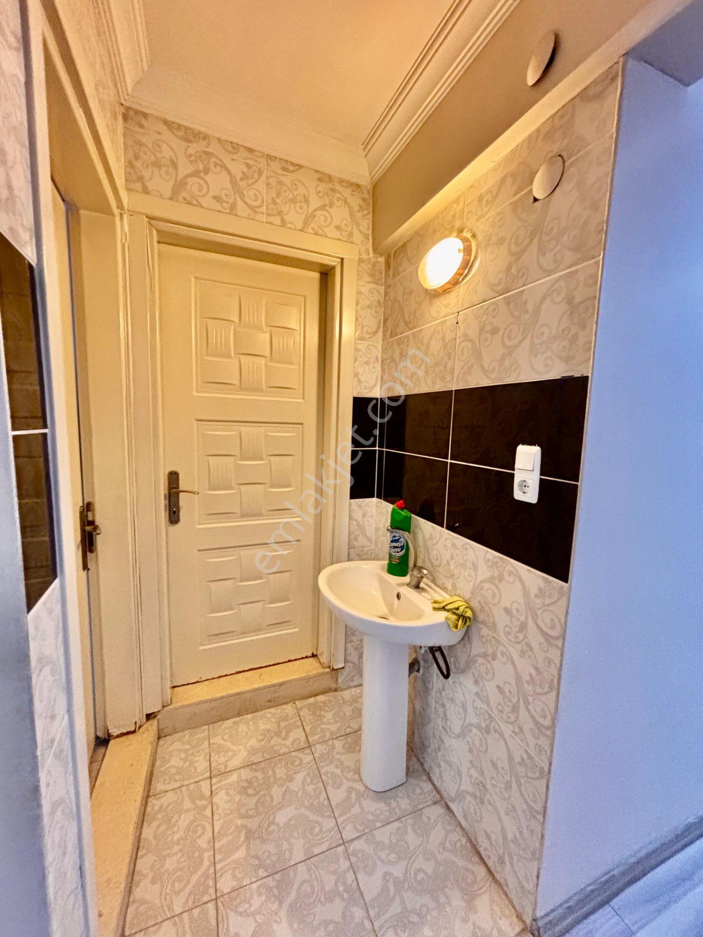 50 Yıl Mahallesi 🏡 ✅3+1 160m2 5 Katlının Zemin Katı ❇️kombi Petekli Full Özelikli - Görsel 8