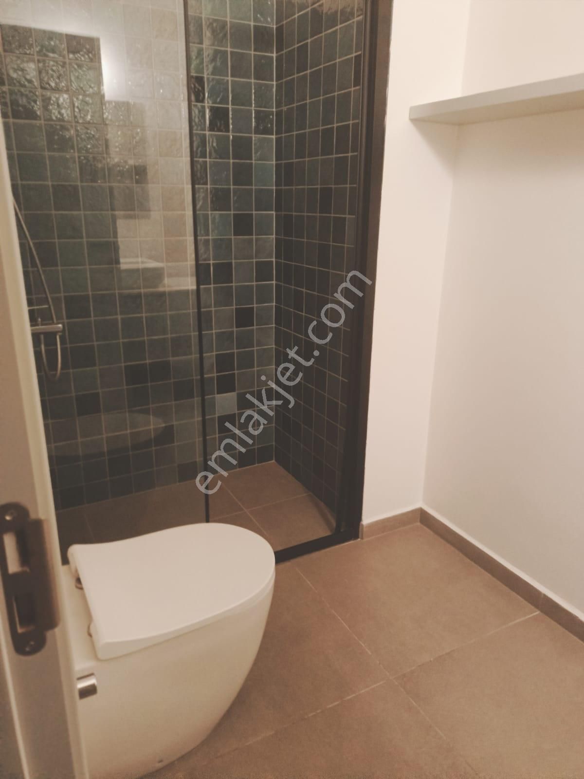 Çeşme Dalyan Marina Yakını Yıllık Kiralık Dubleks - Görsel 24