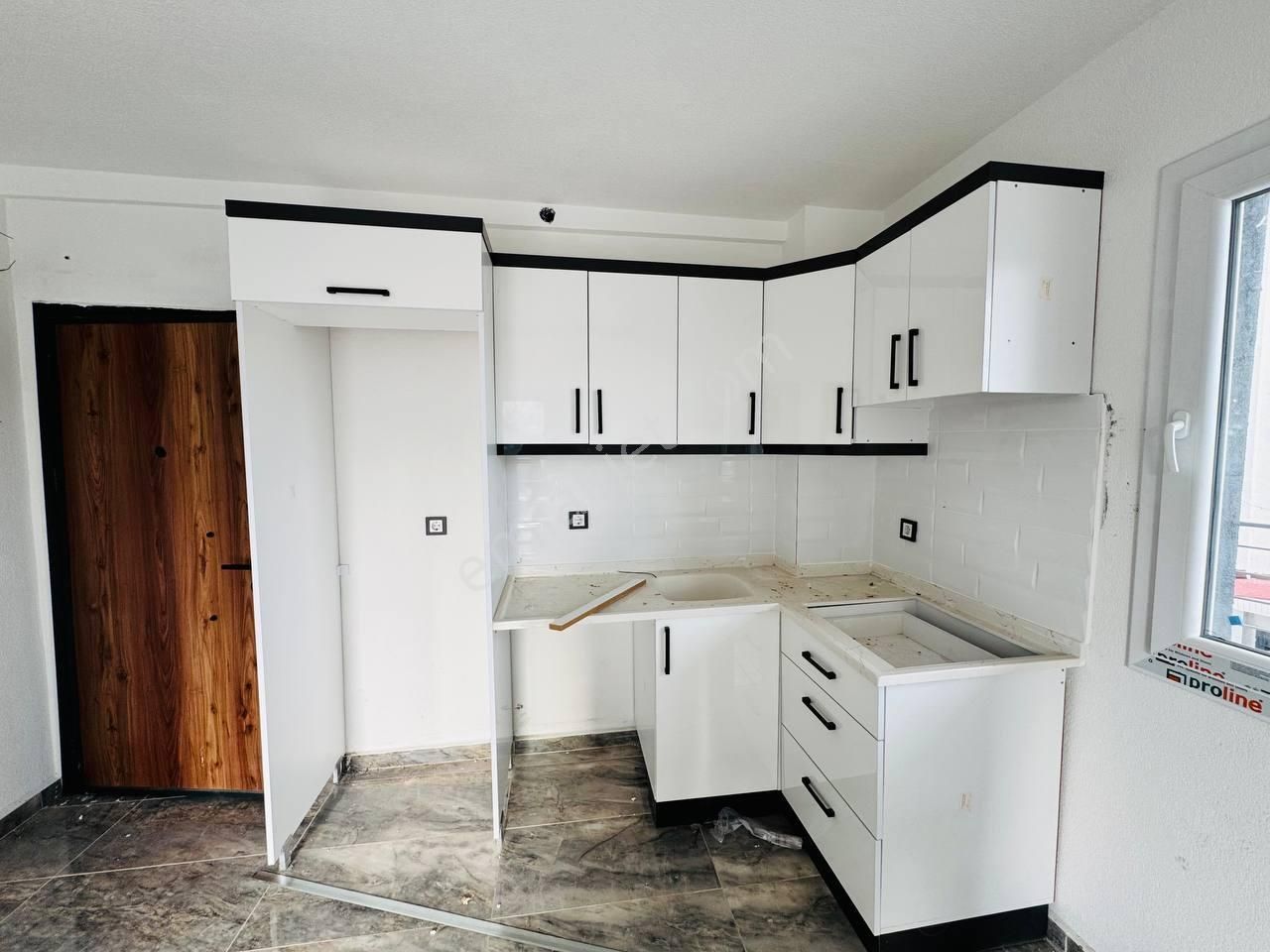 Didimde Satılık Villa Gibi Müstakil Verandalı Sıfır 1+1 Daire - Görsel 2