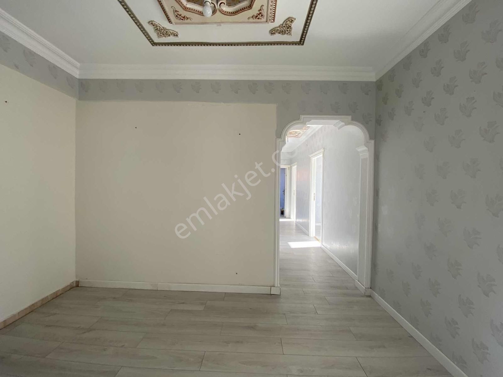 Alipaşa Mahallesin De 3+1 Site İçi Satılık Daire - Görsel 17