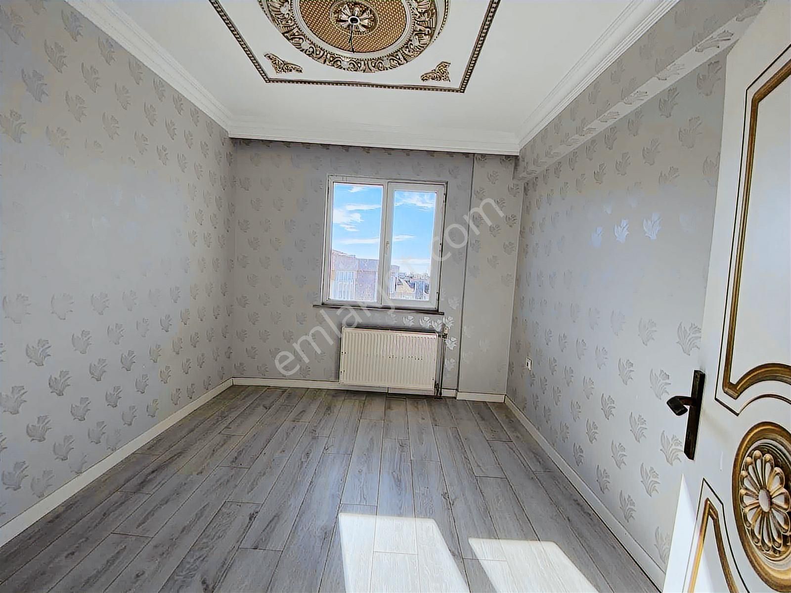 Alipaşa Mahallesin De 3+1 Site İçi Satılık Daire - Görsel 27