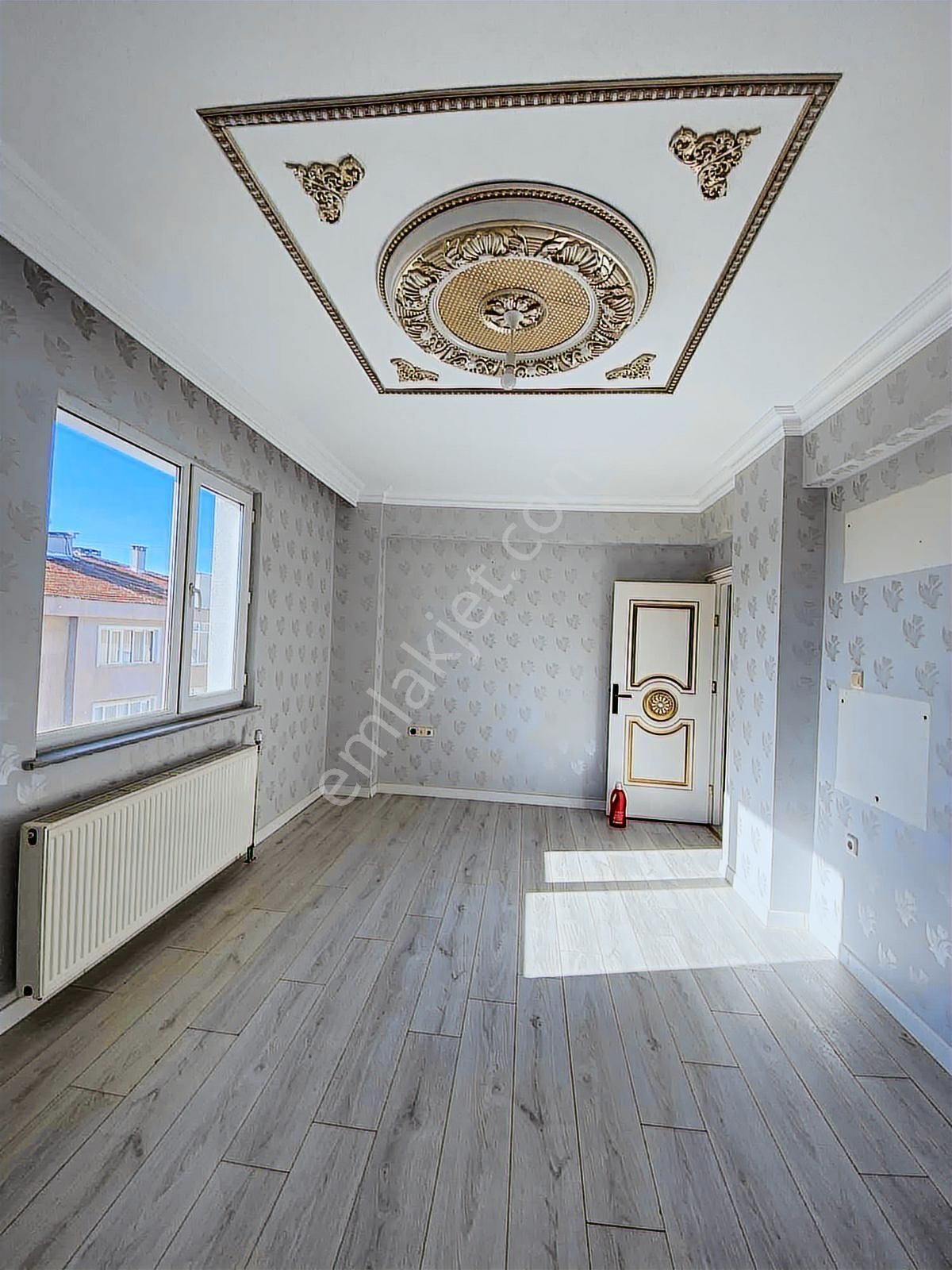 Alipaşa Mahallesin De 3+1 Site İçi Satılık Daire - Görsel 23