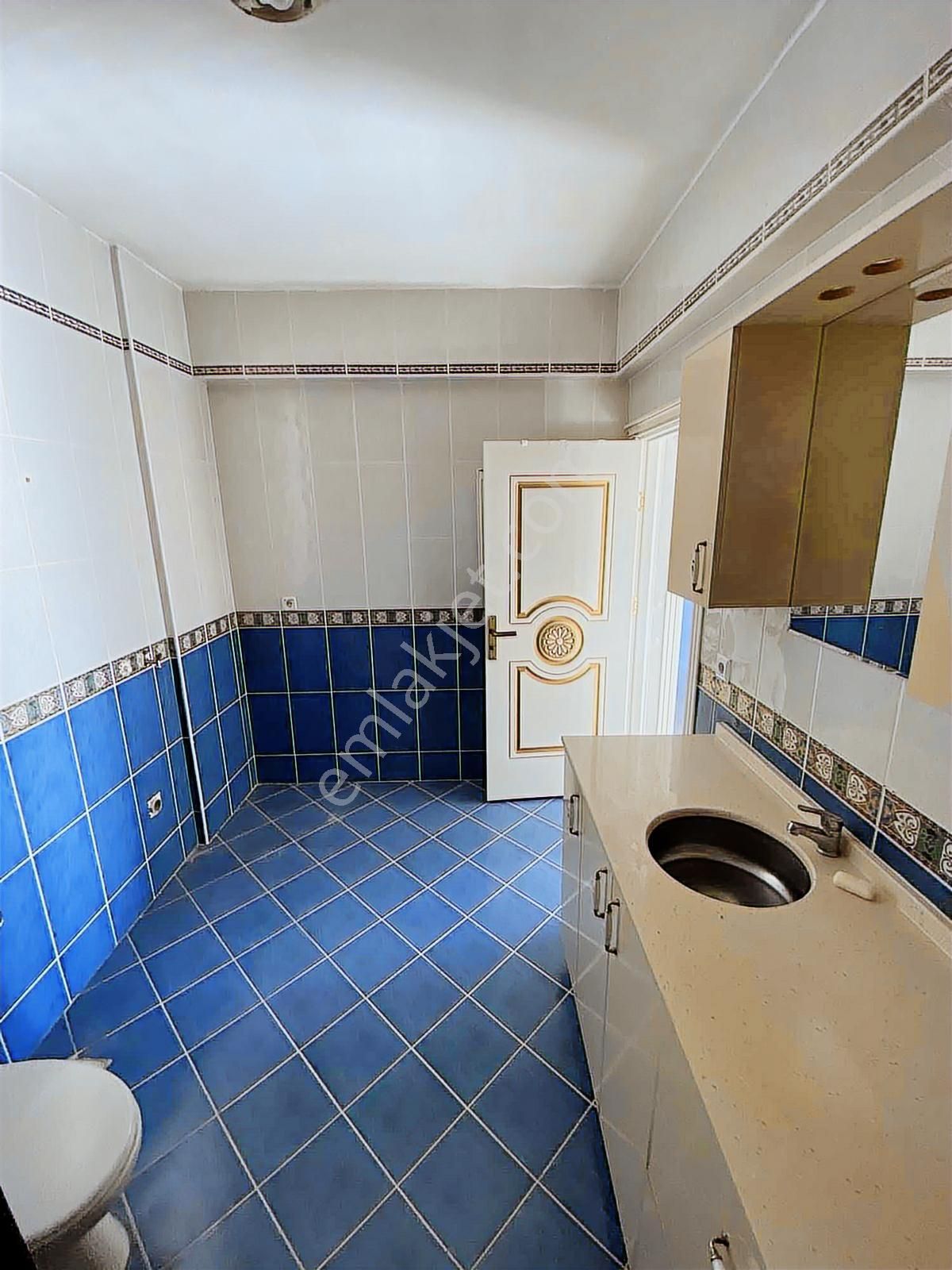 Alipaşa Mahallesin De 3+1 Site İçi Satılık Daire - Görsel 24