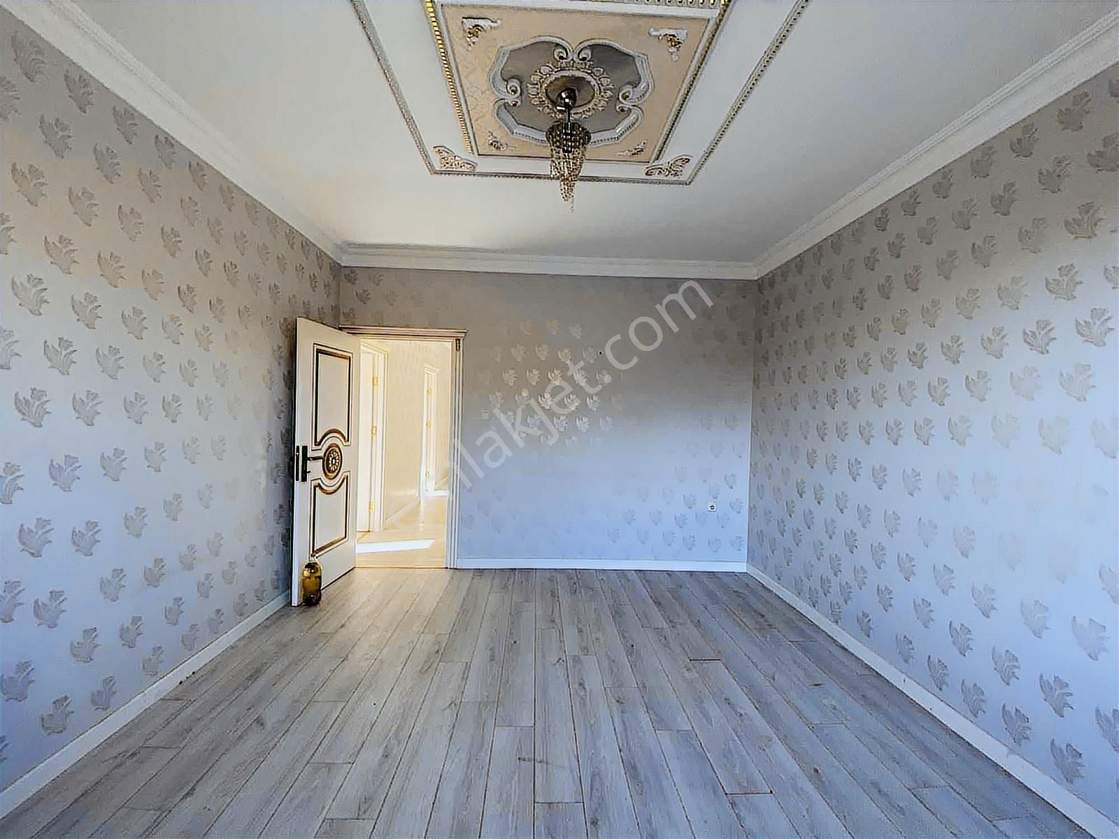 Alipaşa Mahallesin De 3+1 Site İçi Satılık Daire - Görsel 21