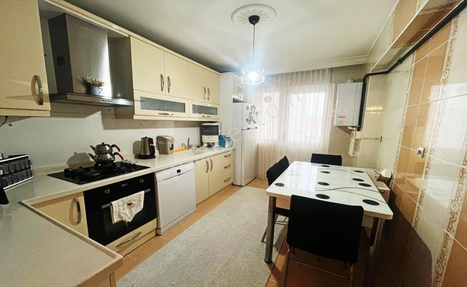 Yayla Mahallesi'nde Full Yapılı 3+1 Daire!