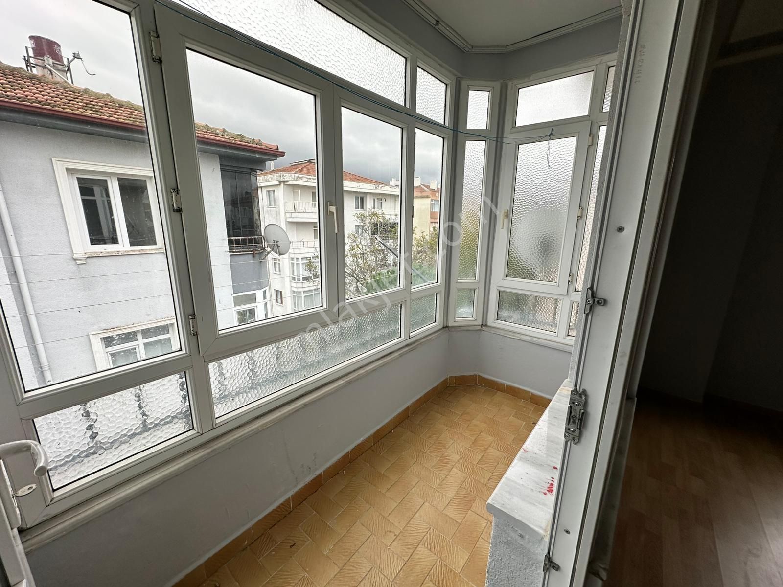 Çiftlikköy Sahil Mah Kiralık 2+1 Daire - Görsel 2