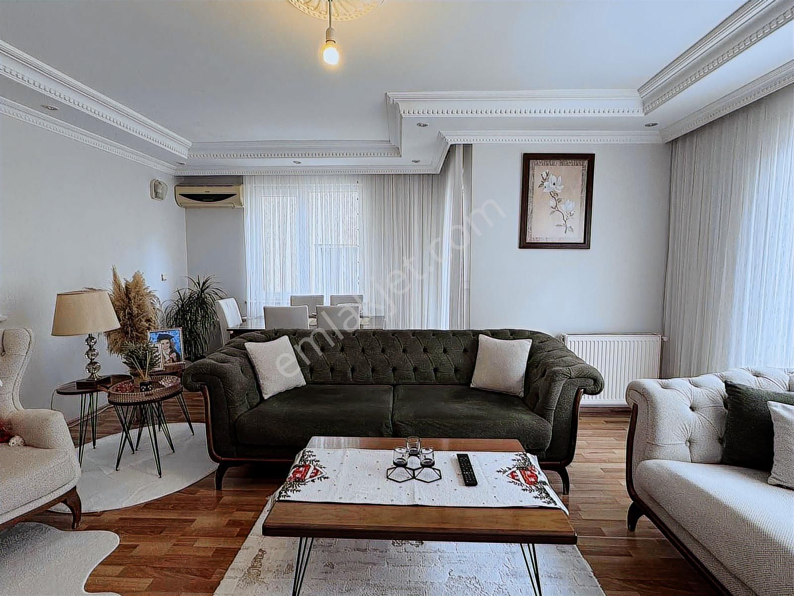 Çamlık Mah. Metroya 5 Dk. Çift Balkon Ve Şömineli Ara Kat 3+1 - Görsel 2