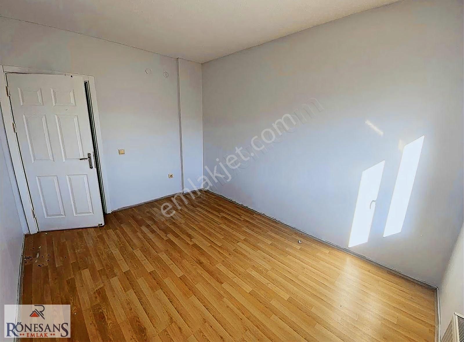 Rönesans Emlak'tan Satılık 3+1 Daire - Görsel 4