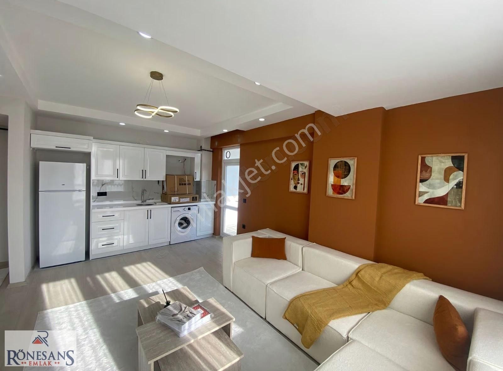 Rönesans Emlak'tan Deniz Manzaralı Sıfır Eşyalı Geniş 1+1 - Görsel 11