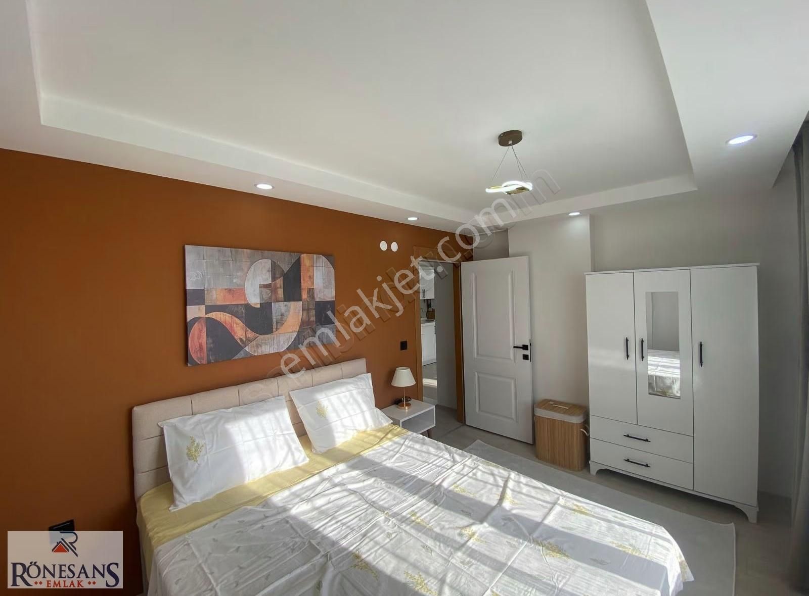 Rönesans Emlak'tan Deniz Manzaralı Sıfır Eşyalı Geniş 1+1 - Görsel 14