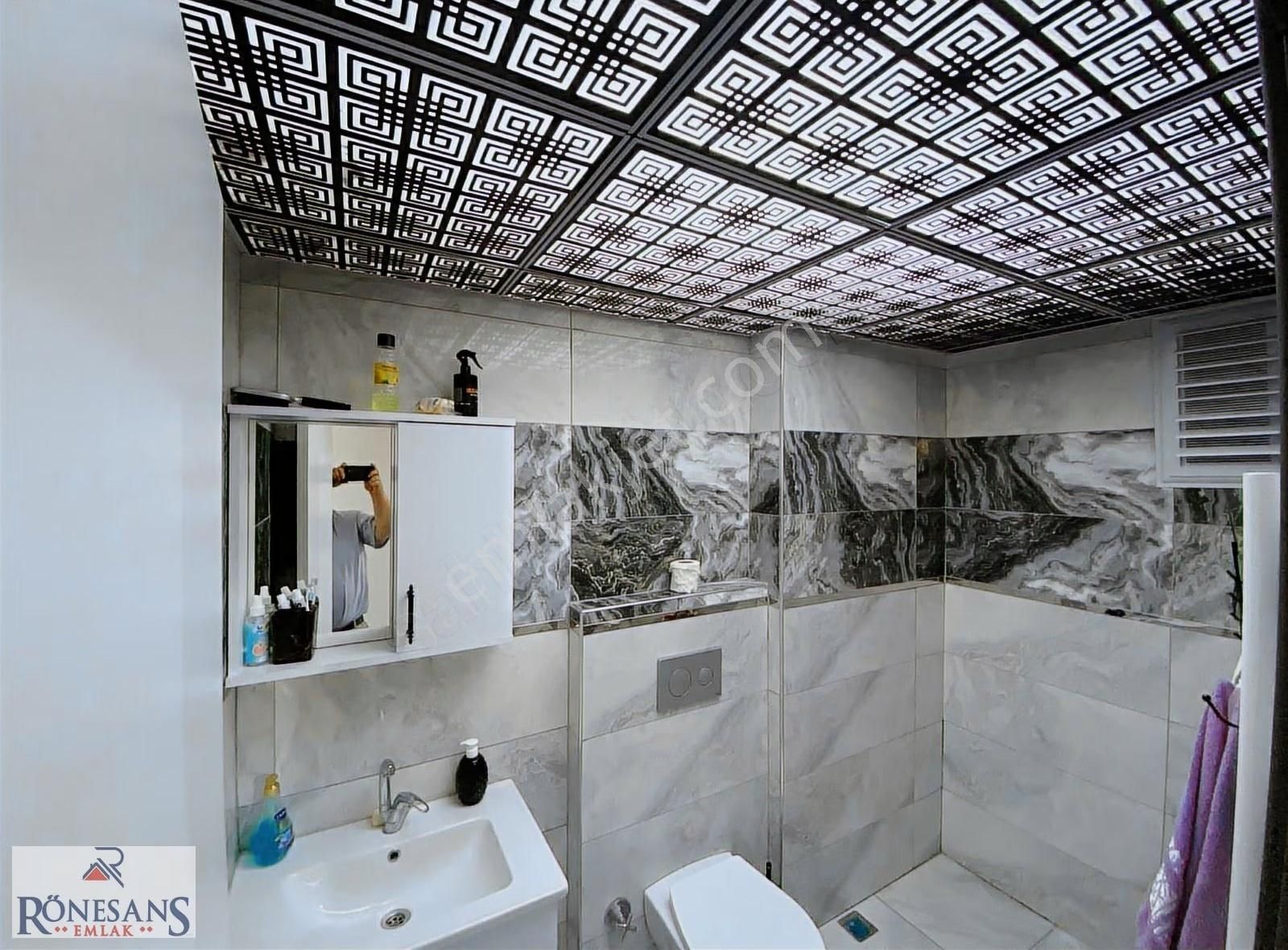 Rönesans Emlak'tan İskanı Alınmış, Eşyalı, Kombisi Takılı 1+1 - Görsel 21