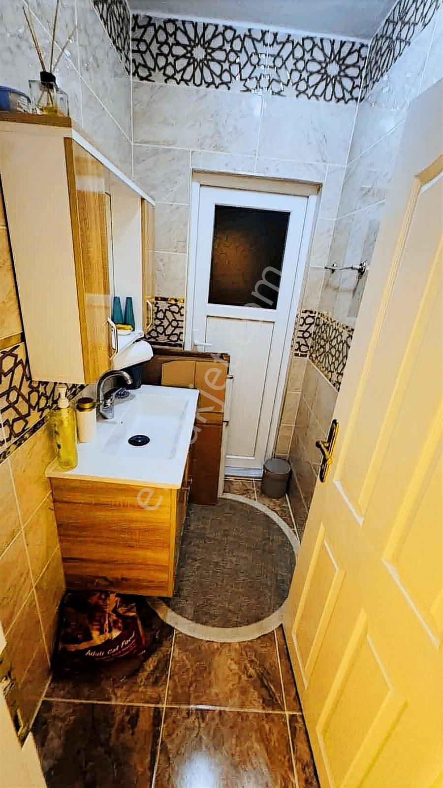 Merkezi Konum'da İçi Yapılı Ara Kat 3+1 Geniş Satılık Daire - Görsel 15