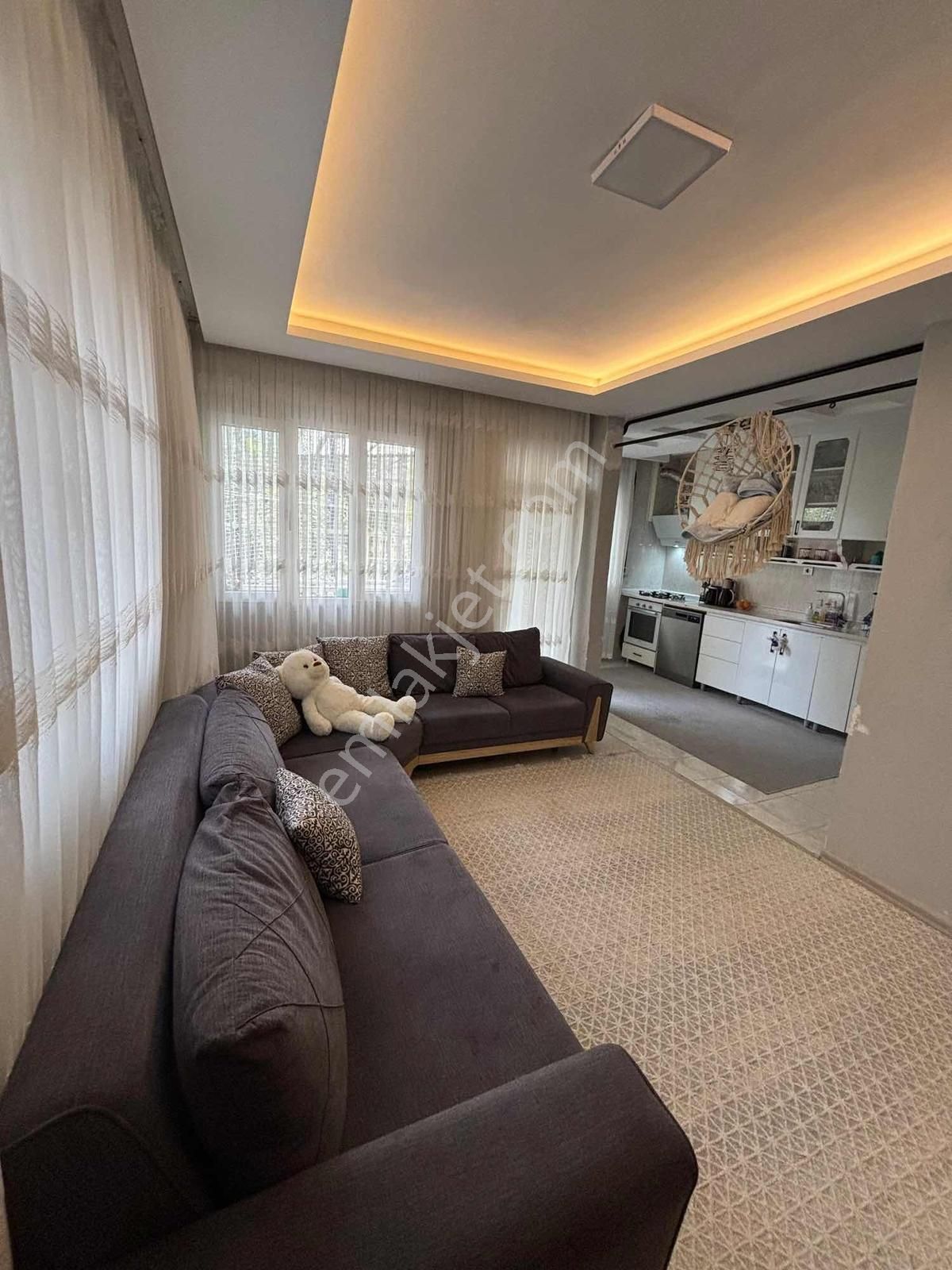 3ev Emlak'tan Türkmenbaşının Dibinde Müstakil 3+1 Kiralık Ev - Görsel 6