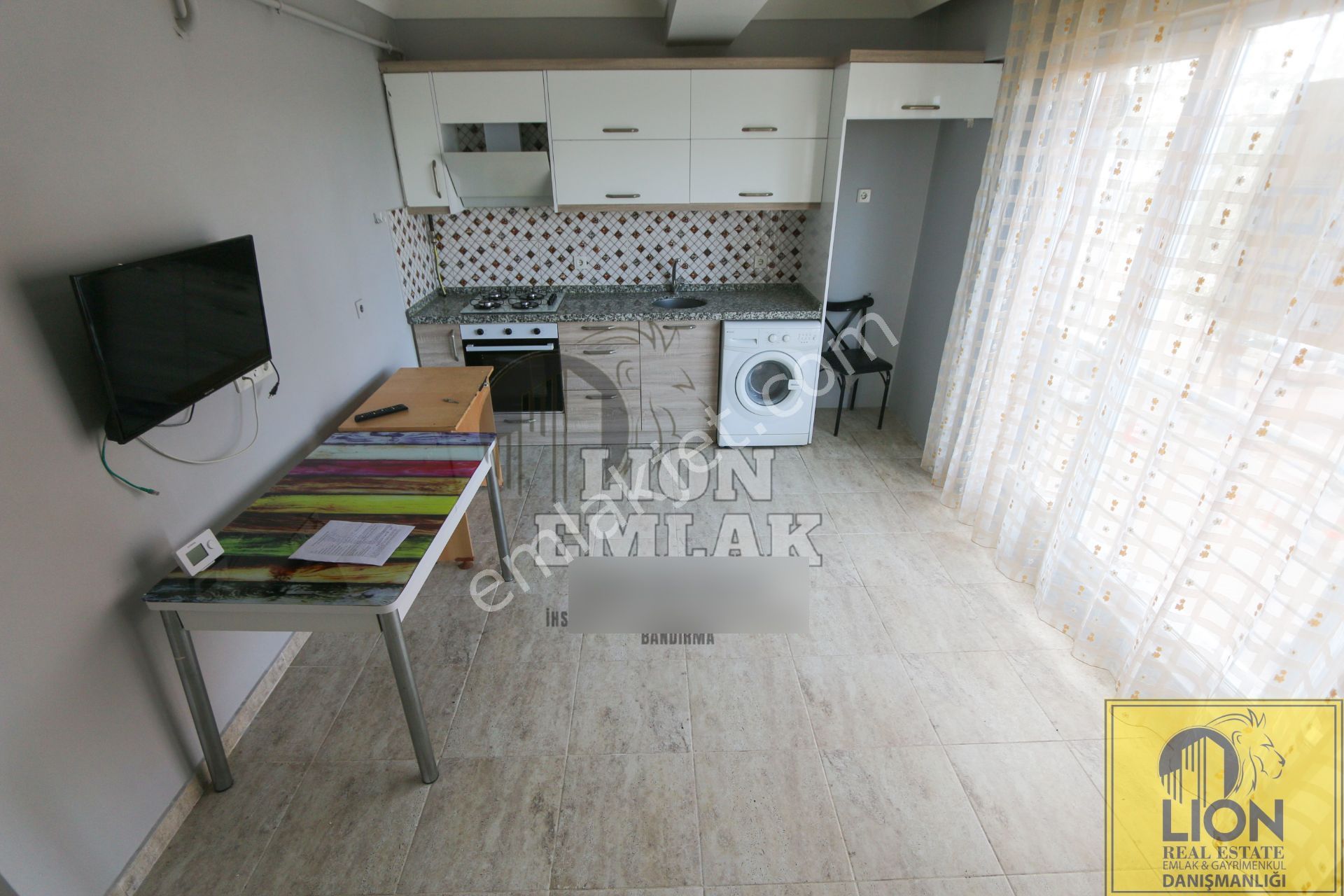 Lıon Emlak'tan 600 Evler'de Ana Yol Üzeri,arakat Eşyalı Kiralık 2+1 Daire - Görsel 8