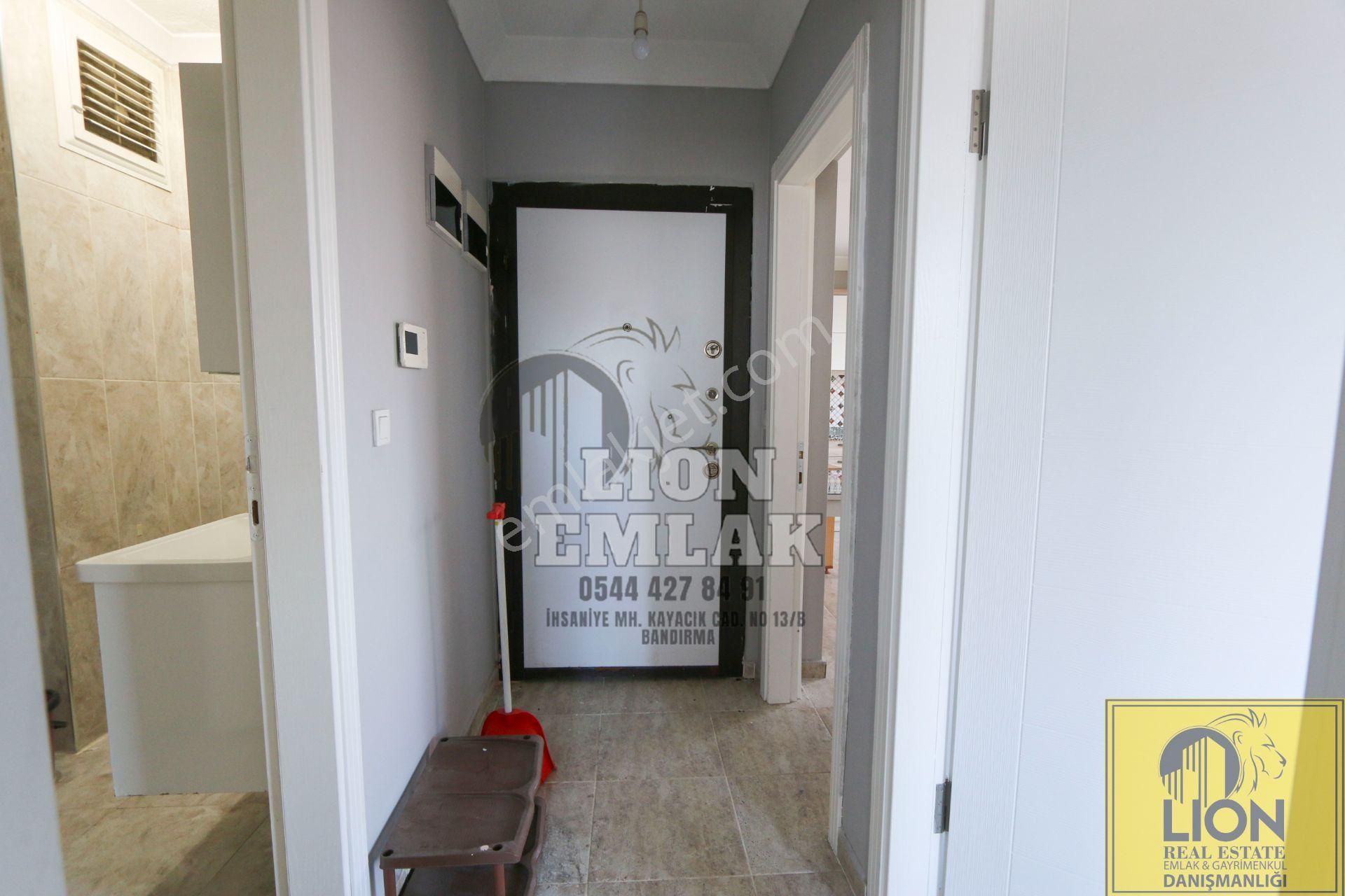 Lıon Emlak'tan 600 Evler'de Ana Yol Üzeri,arakat Eşyalı Kiralık 2+1 Daire - Görsel 31