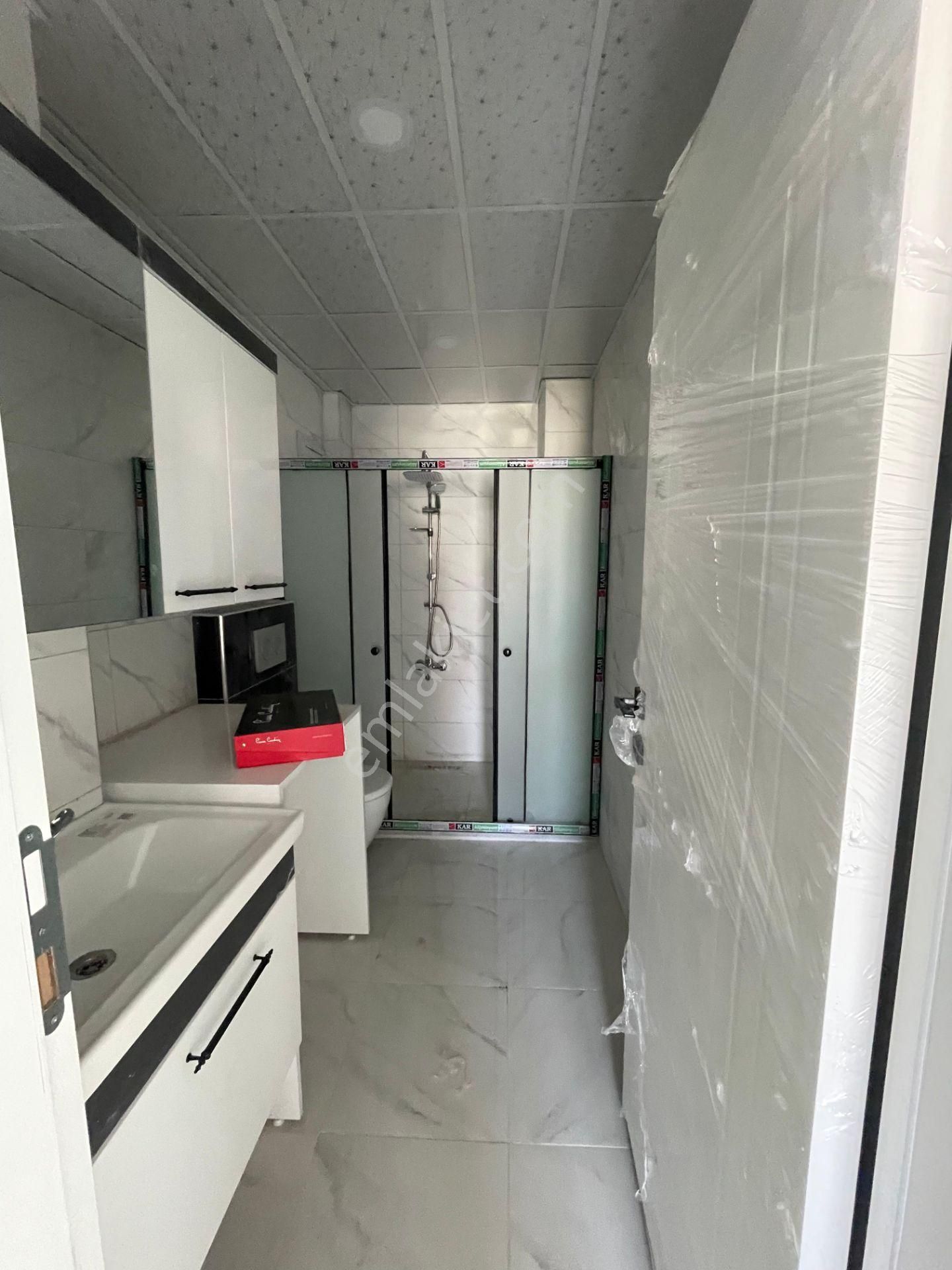 Afyon Üçok Emlaktan Mareşal F Çakmak Mah Satılık 3+1 1 Yaş Sıfır Arakat Daire - Görsel 12