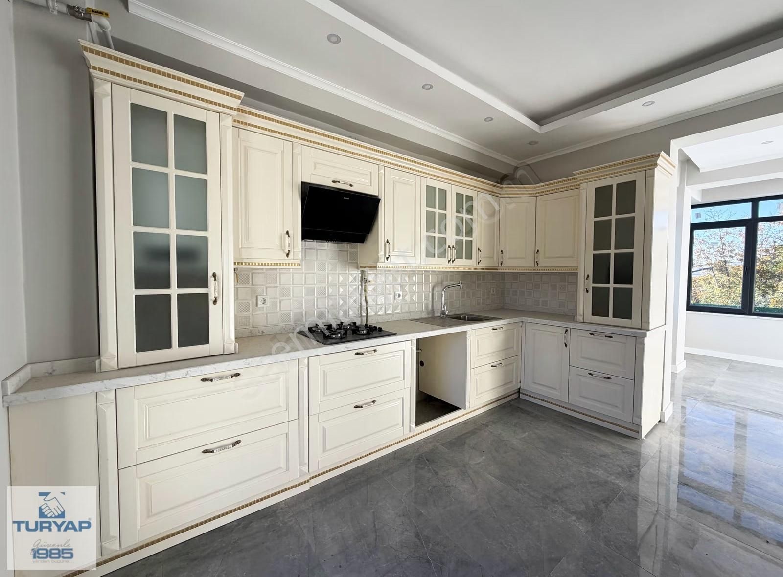 Yalova Kadıköy'de Deniz Manzaralı Satılık Müstakil Villa - Görsel 7