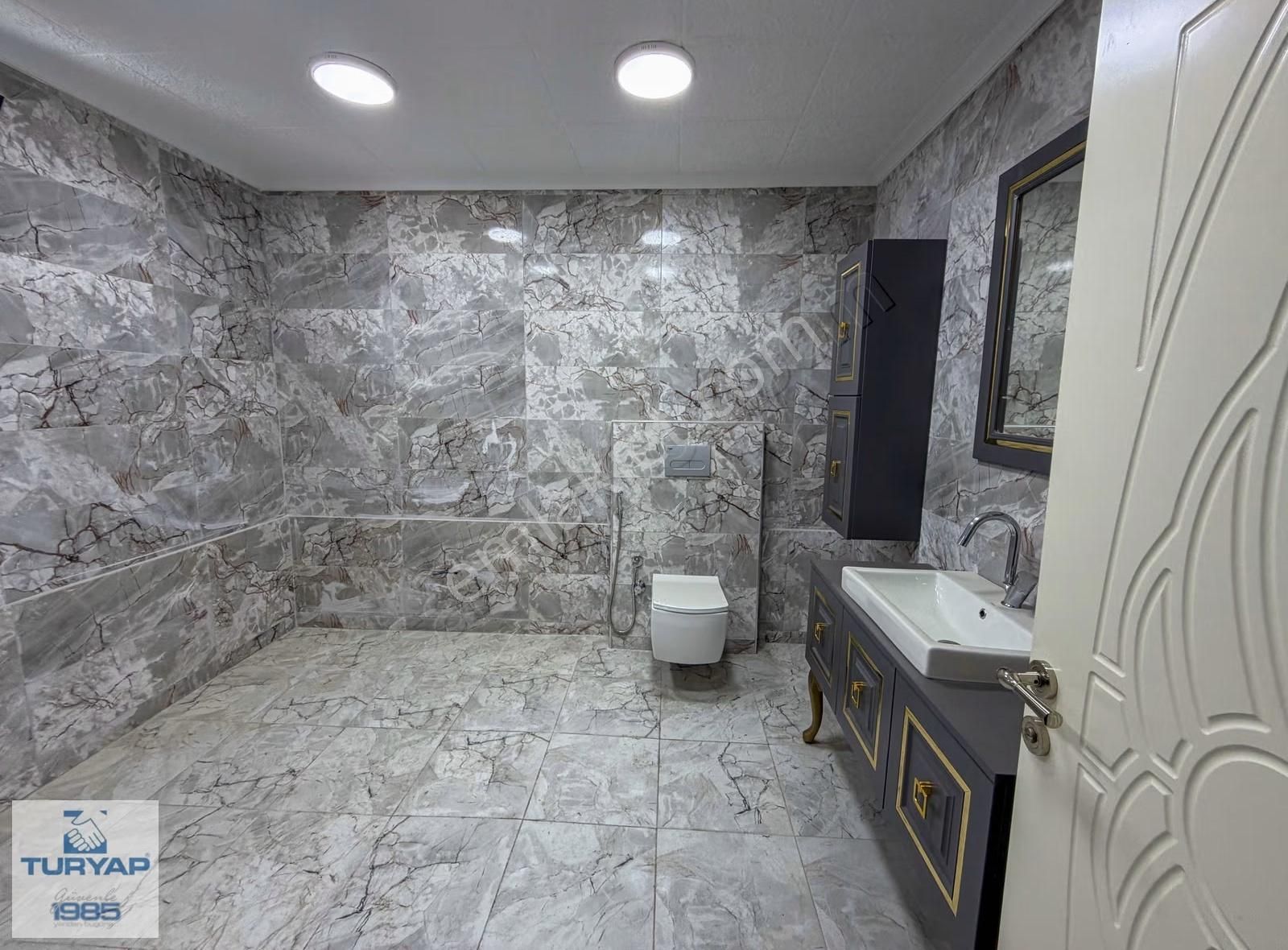 Yalova Kadıköy'de Deniz Manzaralı Satılık Müstakil Villa - Görsel 9