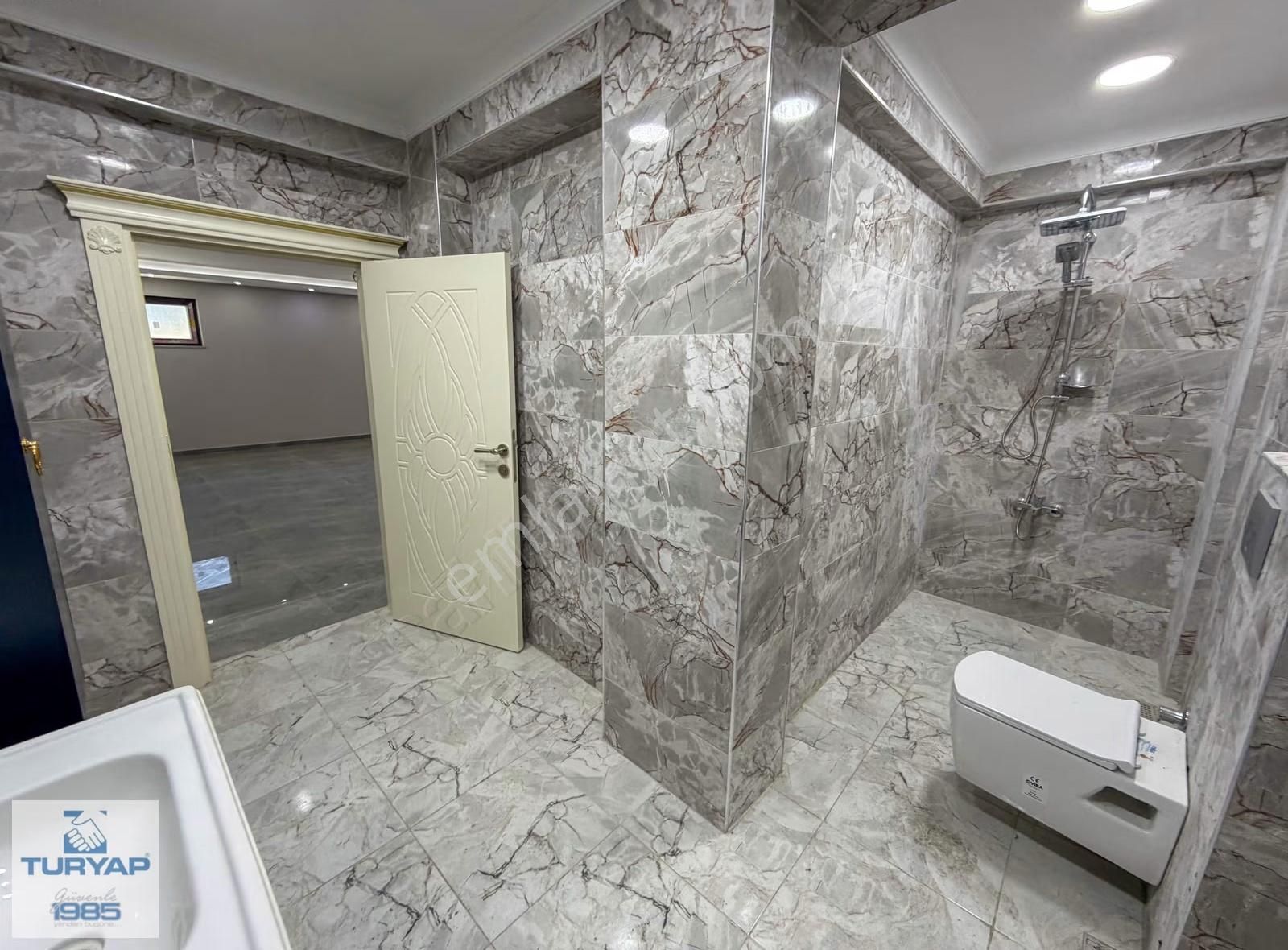 Yalova Kadıköy'de Deniz Manzaralı Satılık Müstakil Villa - Görsel 13