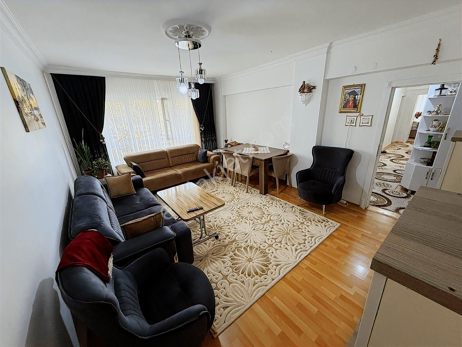 Selçuklu'da_ara_kat_full_yapılı_park_cepheli_ulaşım_yakın_3+1_fı - Görsel 7