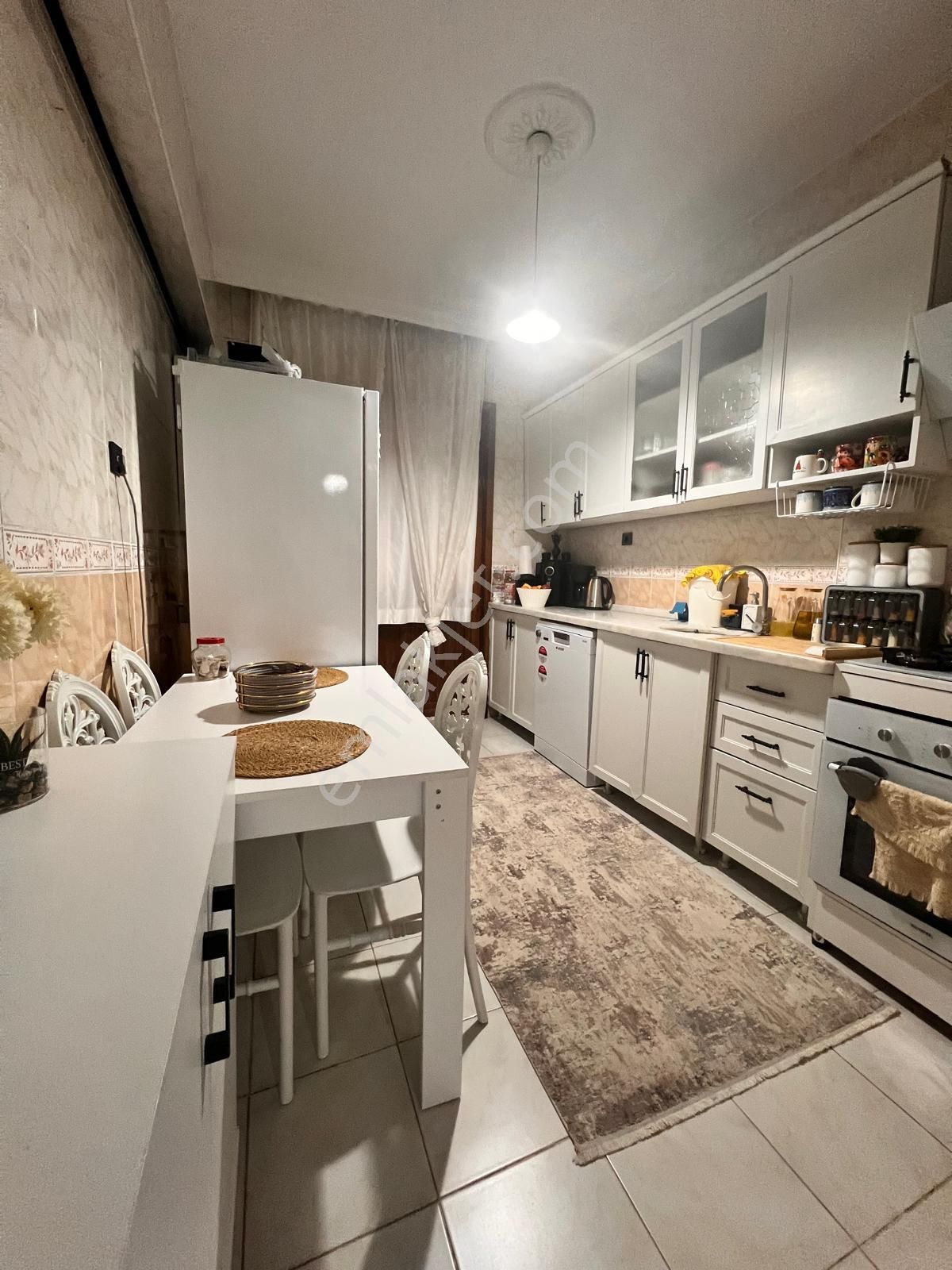 Kalecik Emlak'tan Protokol Yolu Yakını Giriş Kat 3+1 Kilerli Masrafsız - Görsel 2