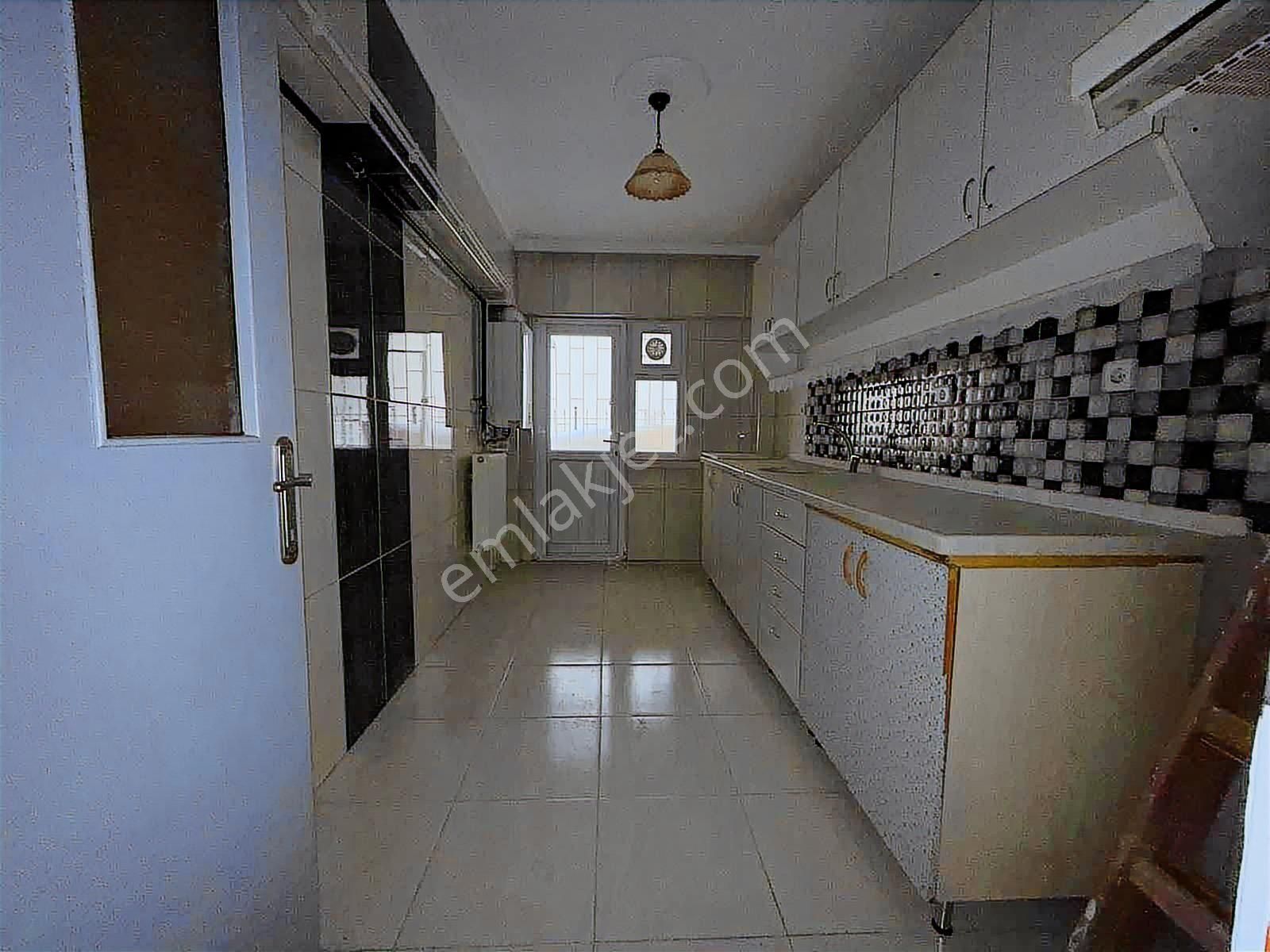 Yeni Çınardan Masrafsız Cadde Üzeri 3+1 Daire...!!! - Görsel 12