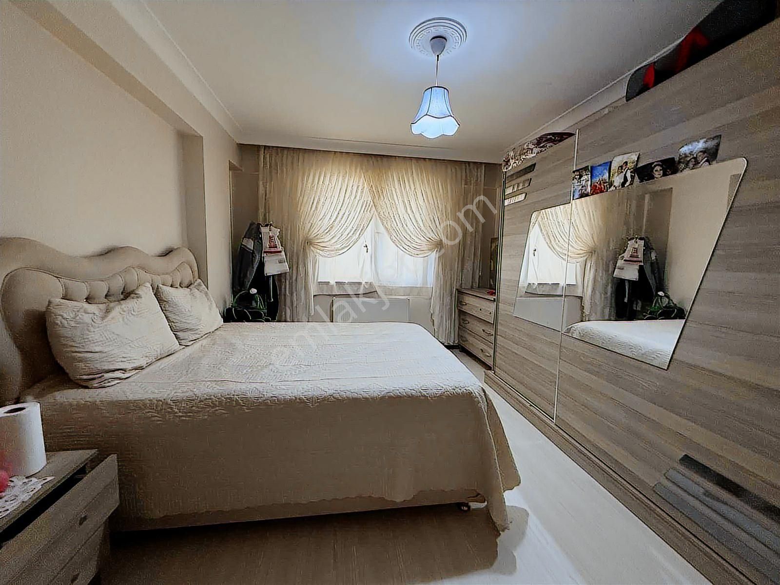 Şahapgürlerde Güneşe Komşu Ara Kat Asansörlü Manzaralı 3+1 Daire - Görsel 27