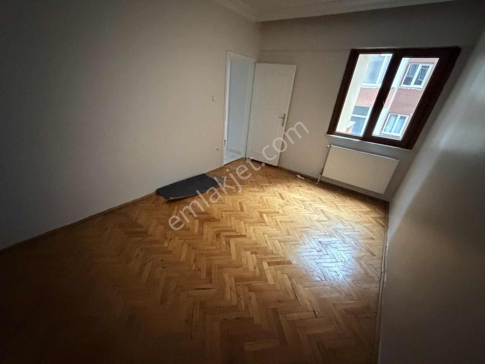 Öziş Sitesinde Asansörlü Balkonlu Kombili 3+1 - Görsel 15