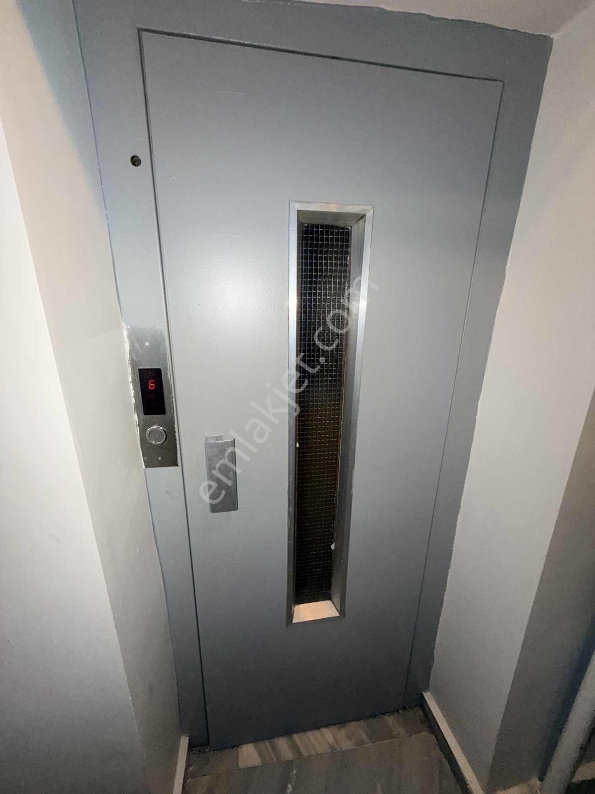 Öziş Sitesinde Asansörlü Balkonlu Kombili 3+1 - Görsel 25