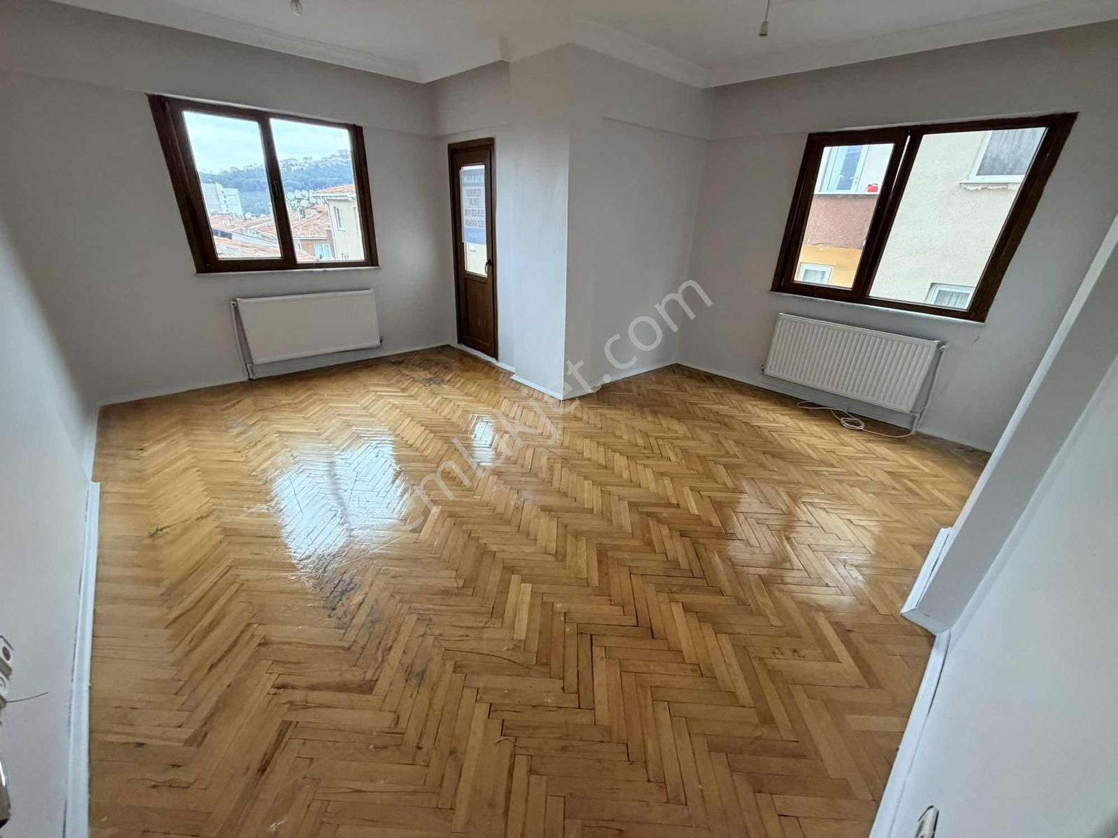 Öziş Sitesinde Asansörlü Balkonlu Kombili 3+1 - Görsel 20