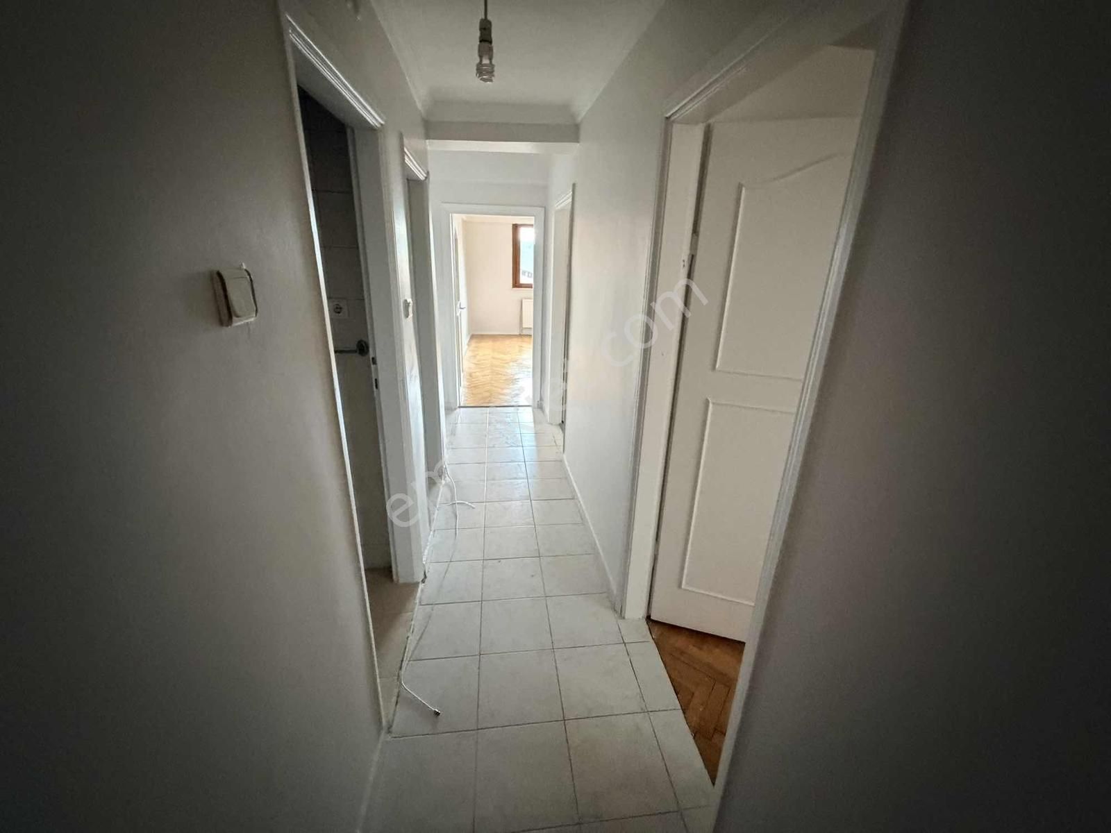 Öziş Sitesinde Asansörlü Balkonlu Kombili 3+1 - Görsel 8