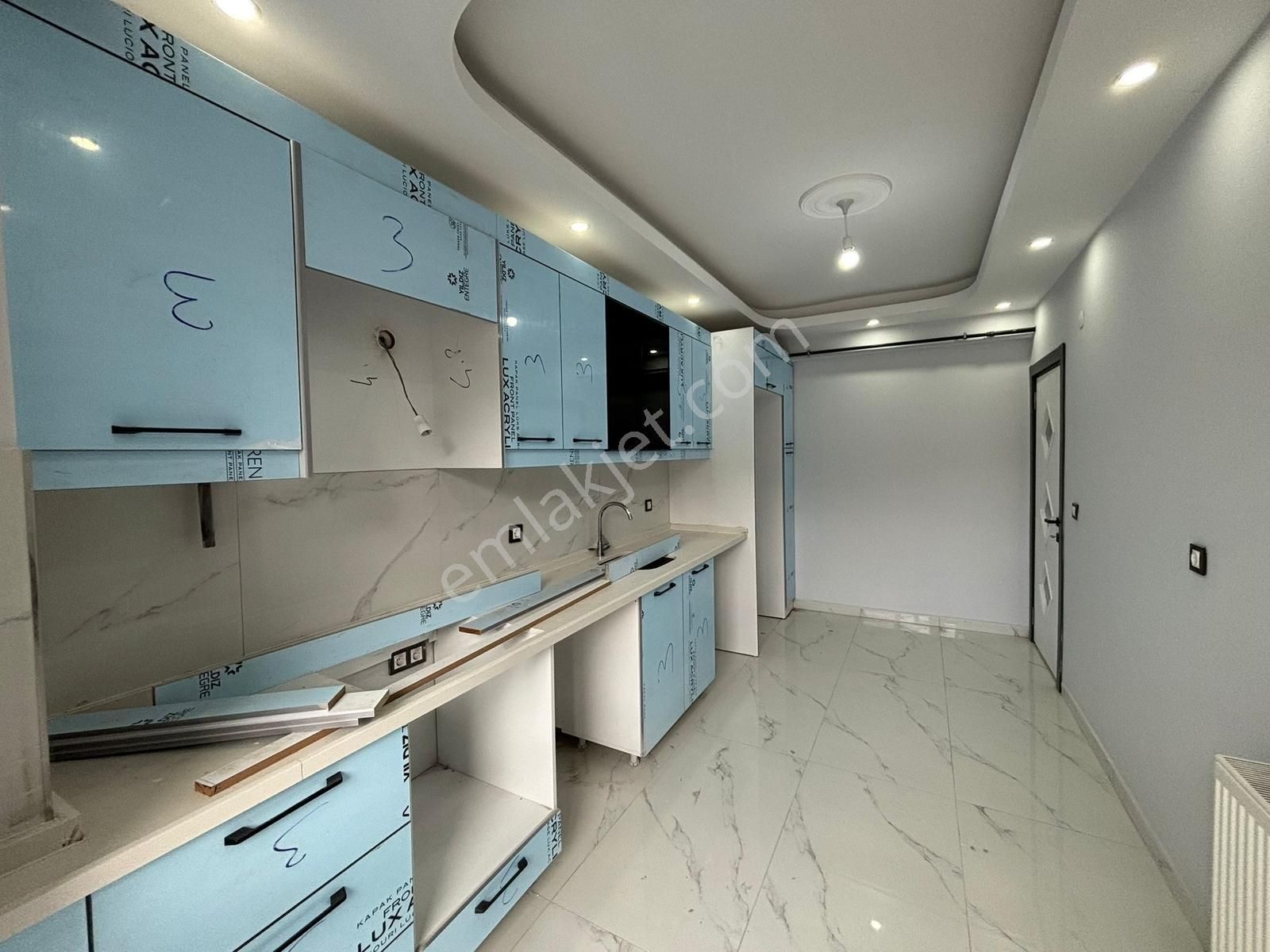 Fa Özbirden Kızılpınar'da İskanlı Kapalı Otoparklı 2+1 Lüx Daire - Görsel 3