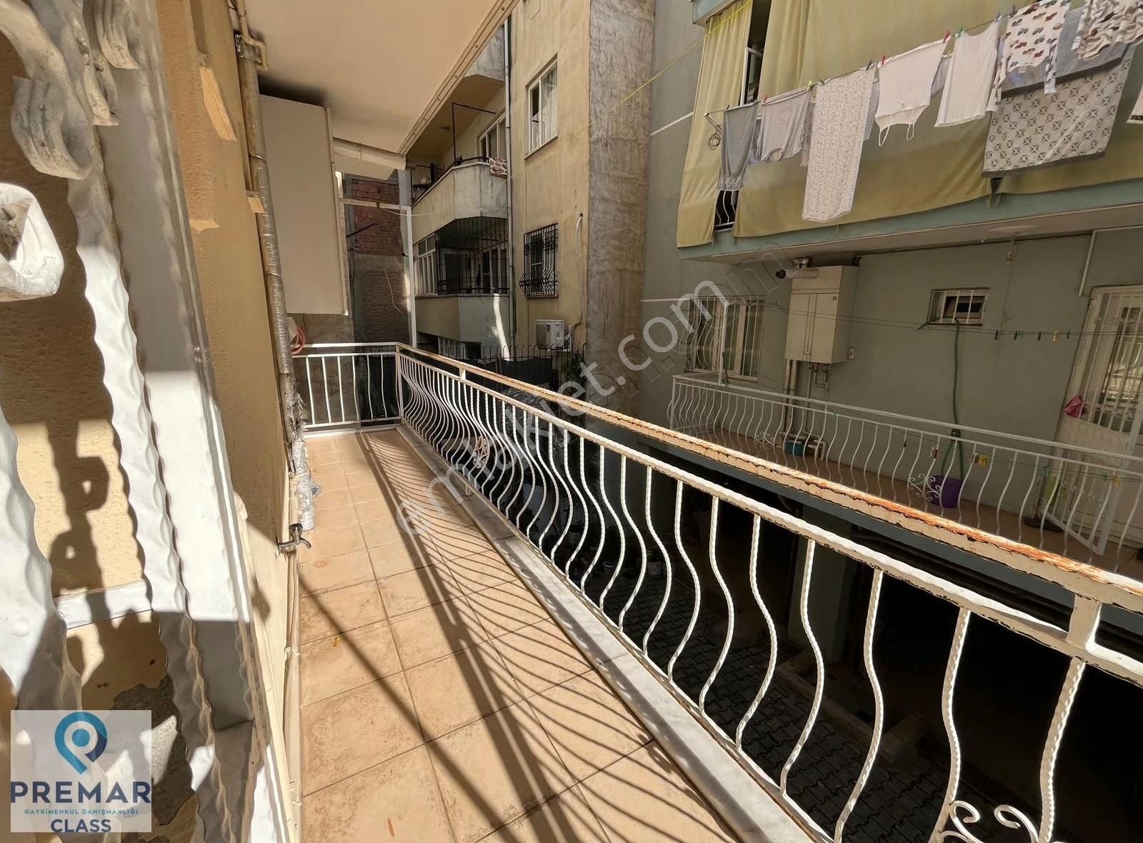 Meşrutiyet Mahallesinde 3+1 Satılık Daire - Görsel 9