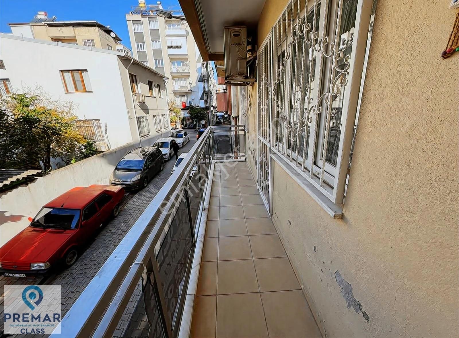 Meşrutiyet Mahallesinde 3+1 Satılık Daire - Görsel 2