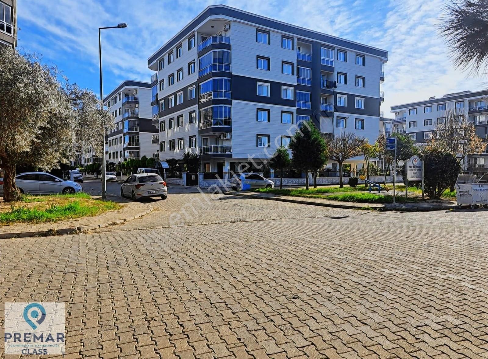 Aydın Zeybek Mahallesi 3+1 Geniş Daire