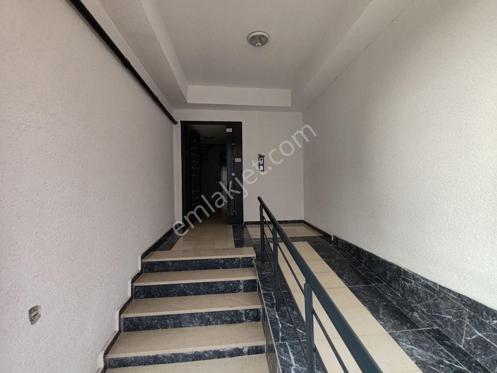 Mehmet Akıf Mahallesınde Sıfır Lüks 3+1 Daıre - Görsel 13