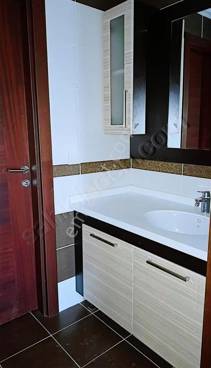 Özlem Yardımcı'dan Yeşil Site Konakları'nda Kiralık 4+1 Daire - Görsel 7