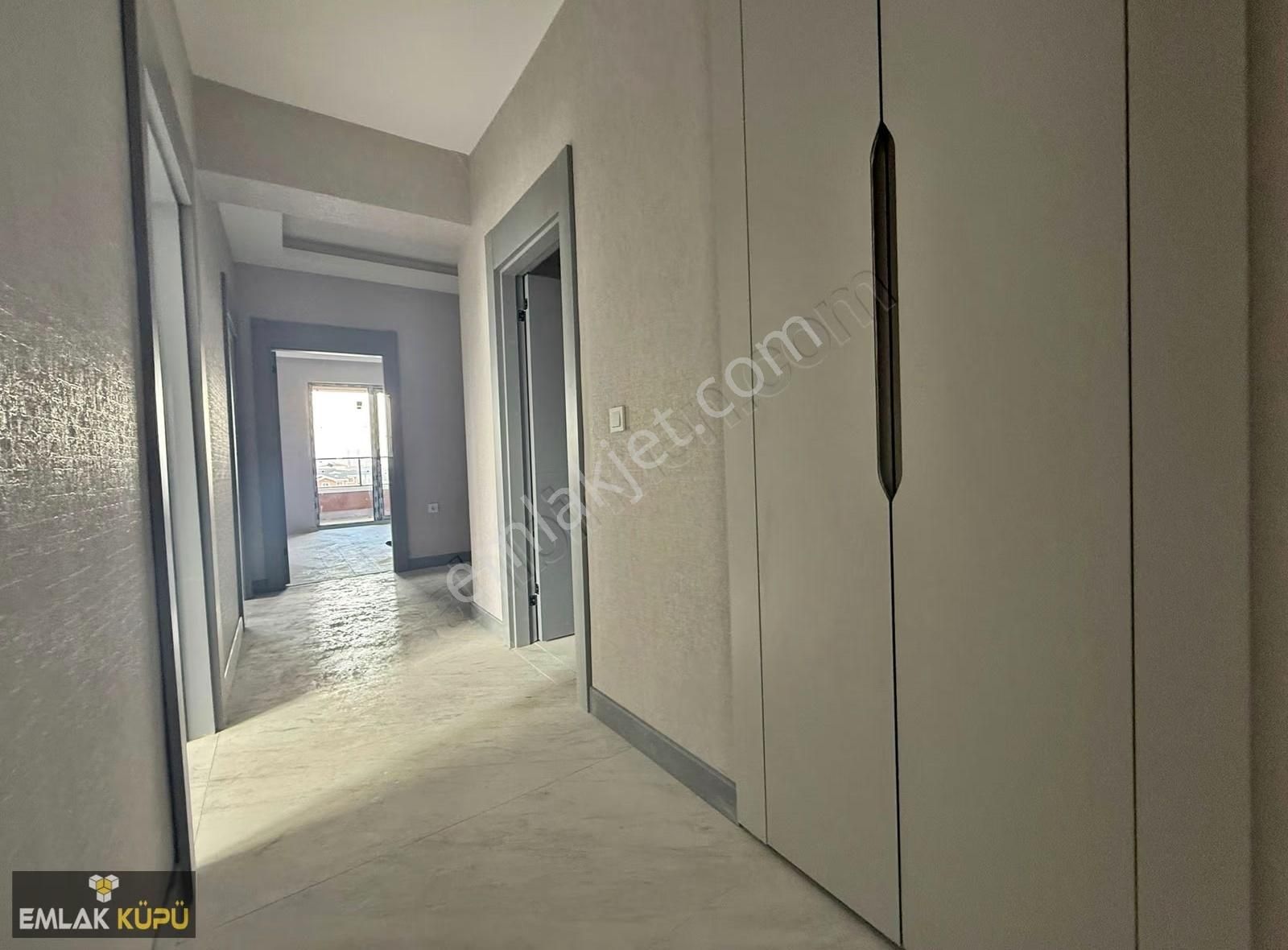 Bağlıca Mah'de Satılık 3+1 E.banyolu Ara Katta Full Yapılı Daire - Görsel 8