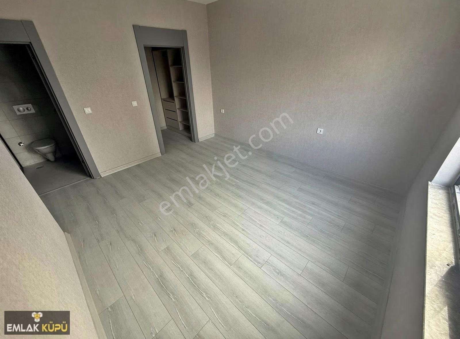 Bağlıca Mah'de Satılık 3+1 E.banyolu Ara Katta Full Yapılı Daire - Görsel 12