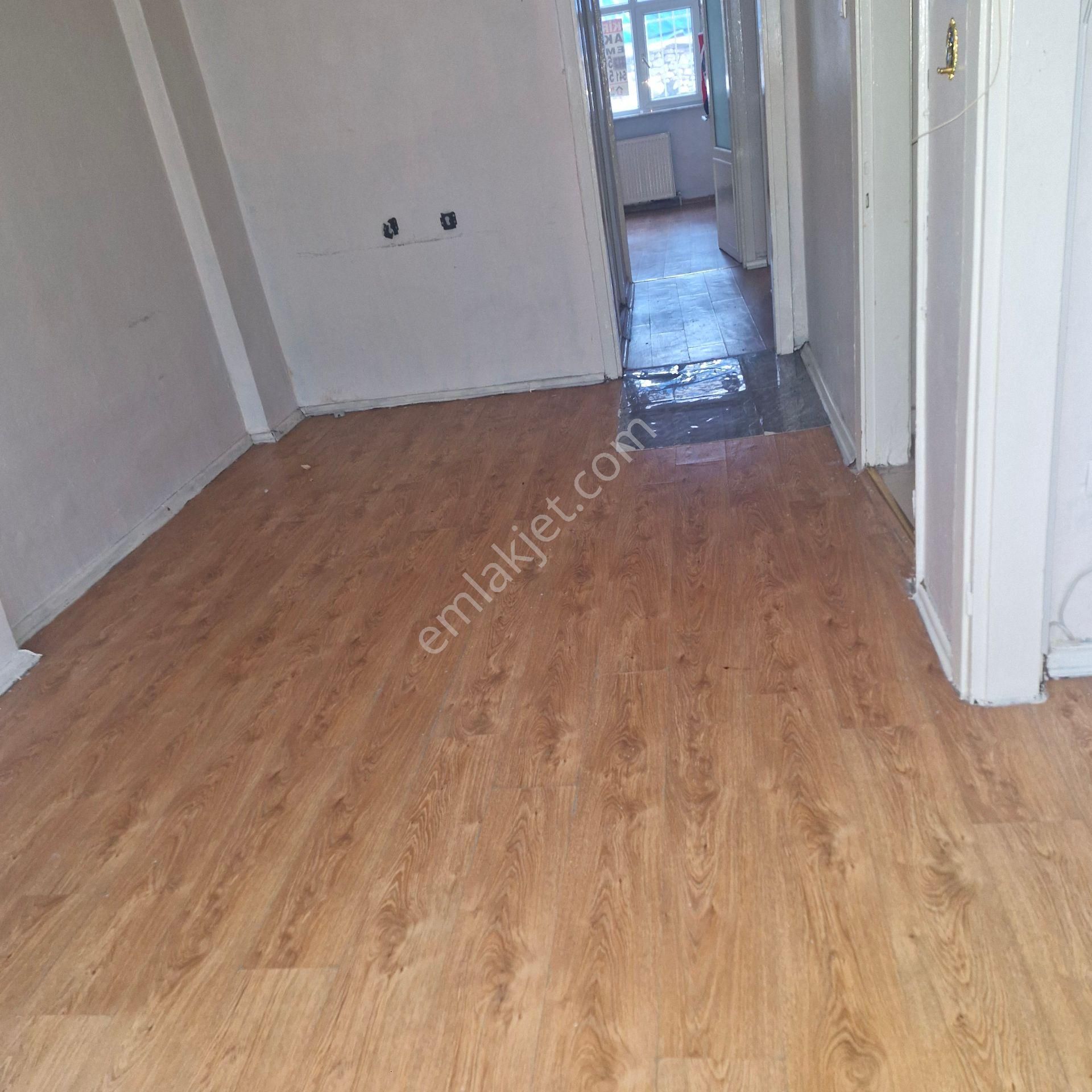 Akşenden Fatih Kocamustafapaşada 2+1 85m² Kiralık Bahçe Katı - Görsel 4