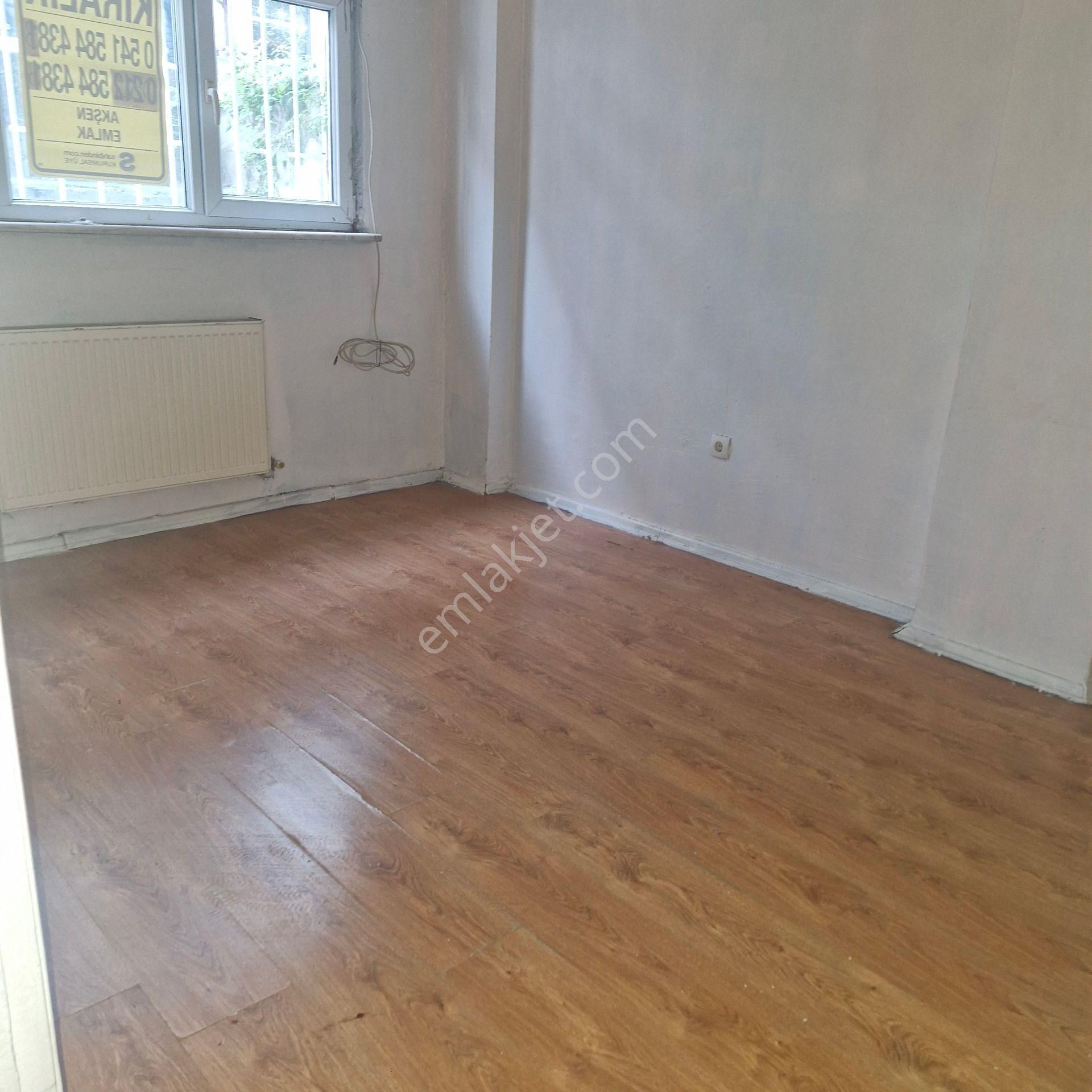 Akşenden Fatih Kocamustafapaşada 2+1 85m² Kiralık Bahçe Katı