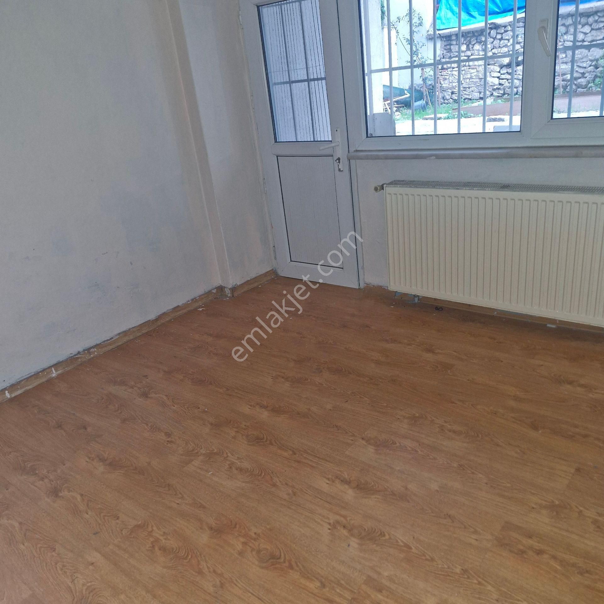 Akşenden Fatih Kocamustafapaşada 2+1 85m² Kiralık Bahçe Katı - Görsel 14