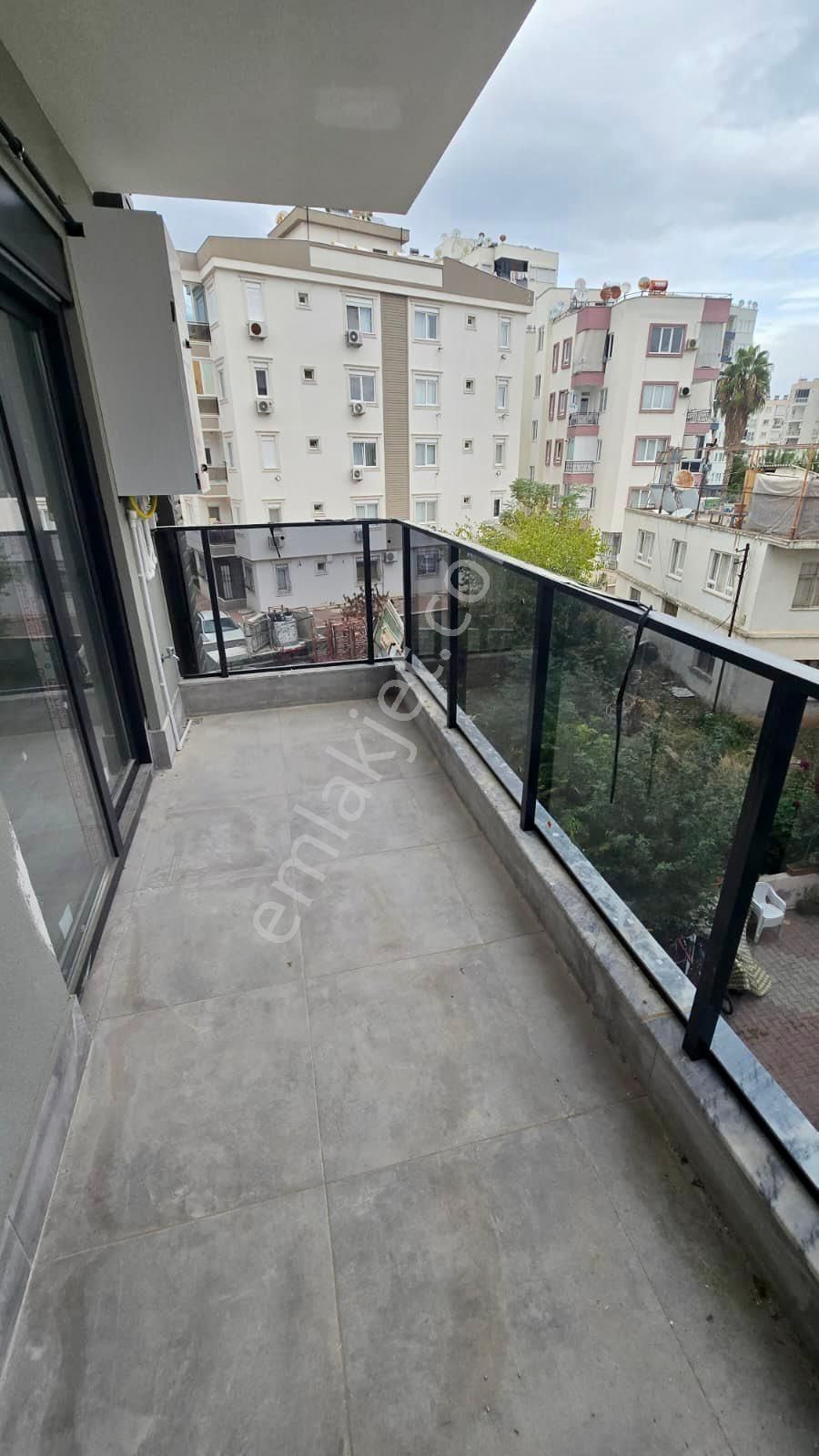 Kızıltoprak’ta Kredi Sorunu Olmayan Lüks 2+1 Daire - Görsel 12