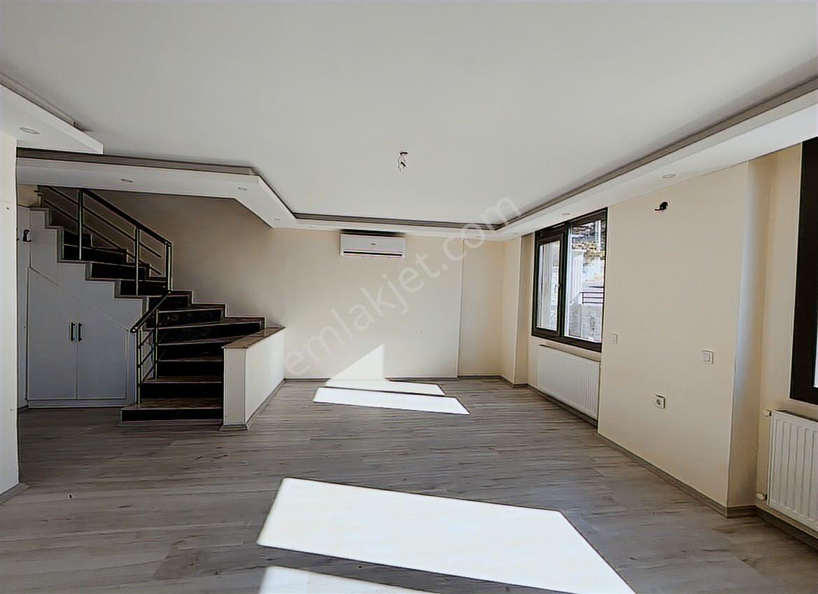 Realiva'dan Aliağa Yalıda Denız Manzaralı Satılık Dubleks Daire - Görsel 12